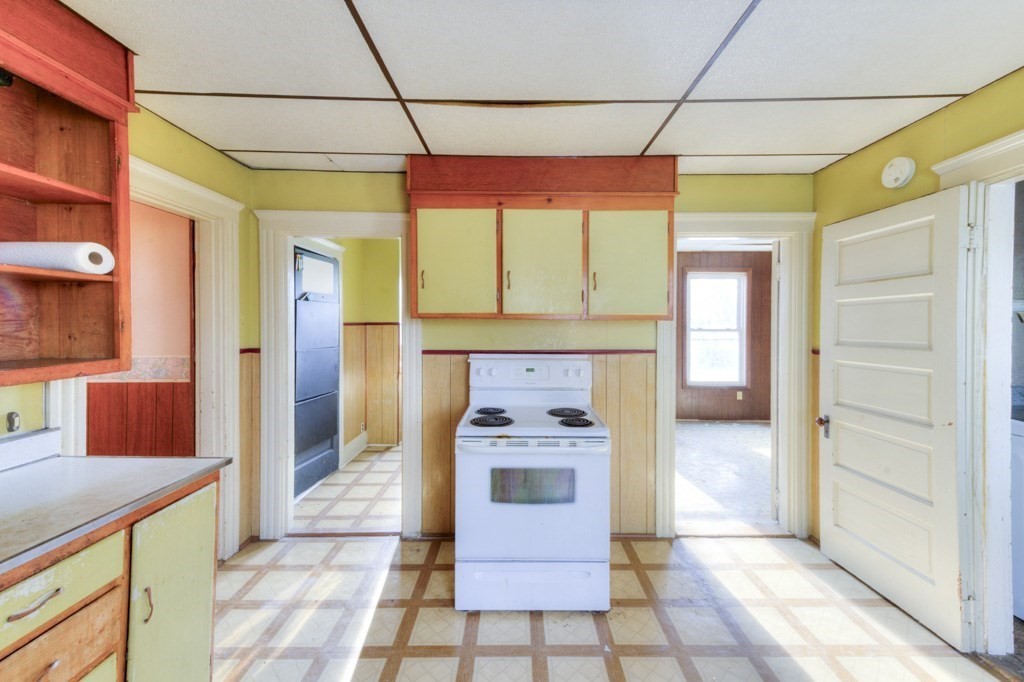 65 Paine Street, Worcester, MA 01605 - Image 23