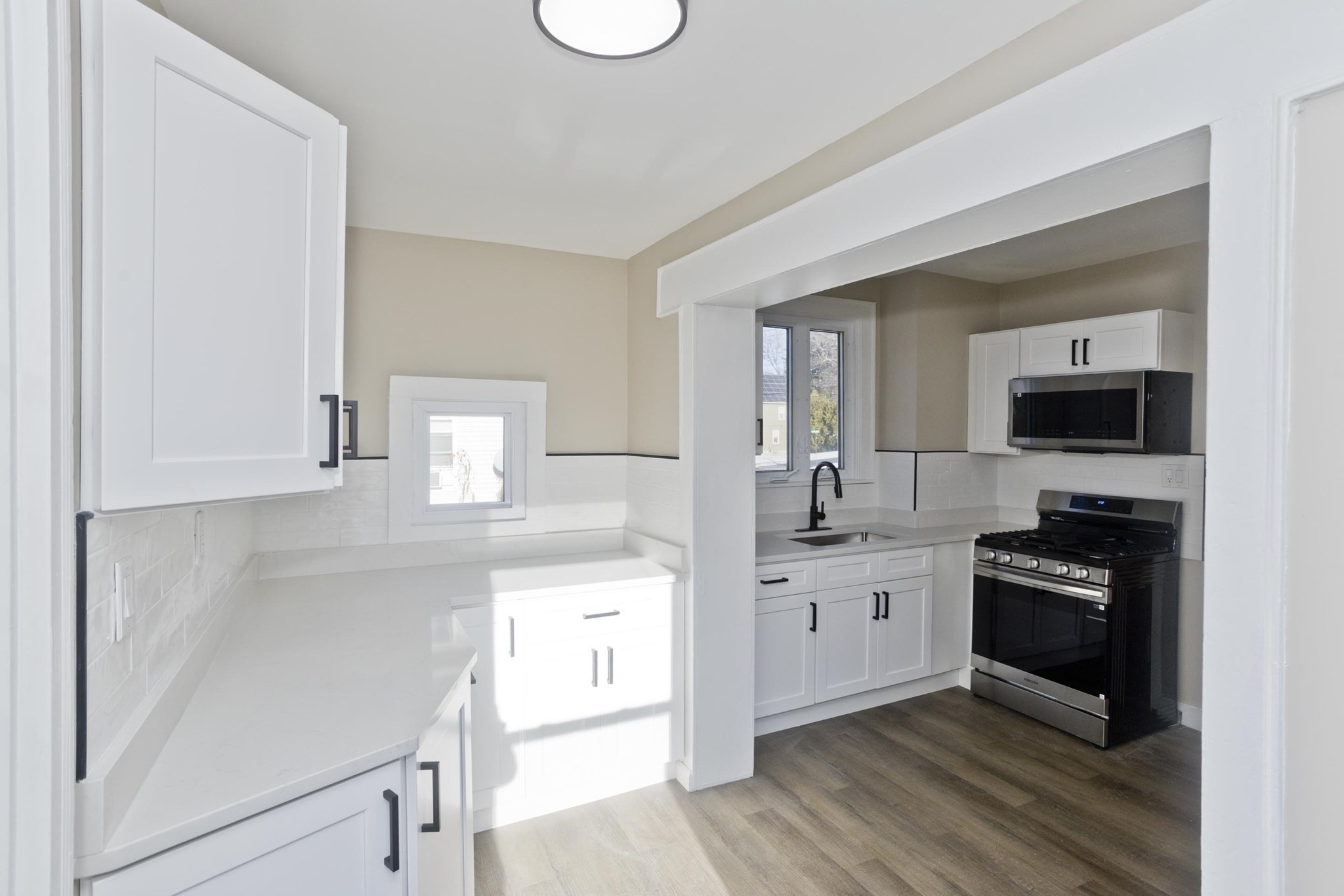 566 Broadway St, Chicopee, MA 01020 - Image 8