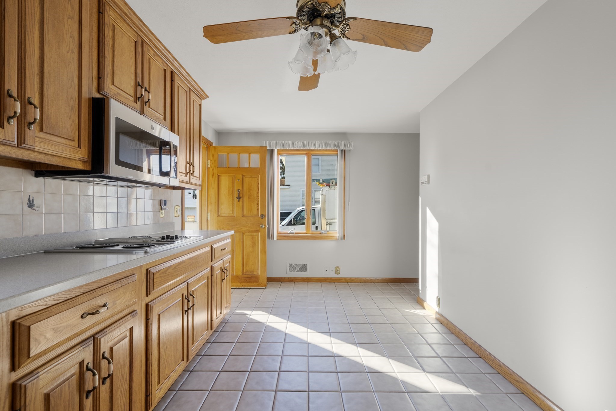 9 Whitsbourgh St, Taunton, MA 02780 - Image 13