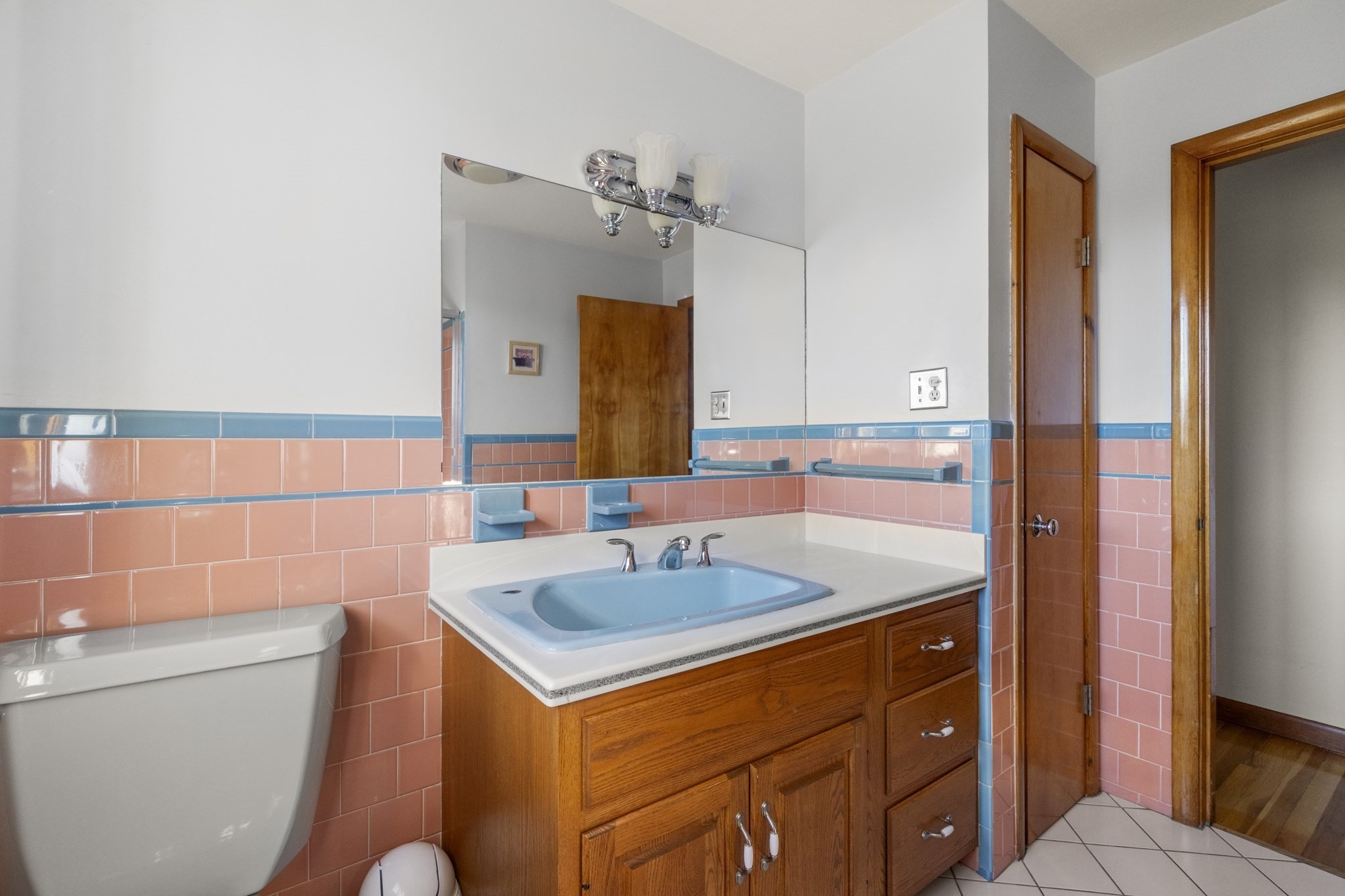 9 Whitsbourgh St, Taunton, MA 02780 - Image 25