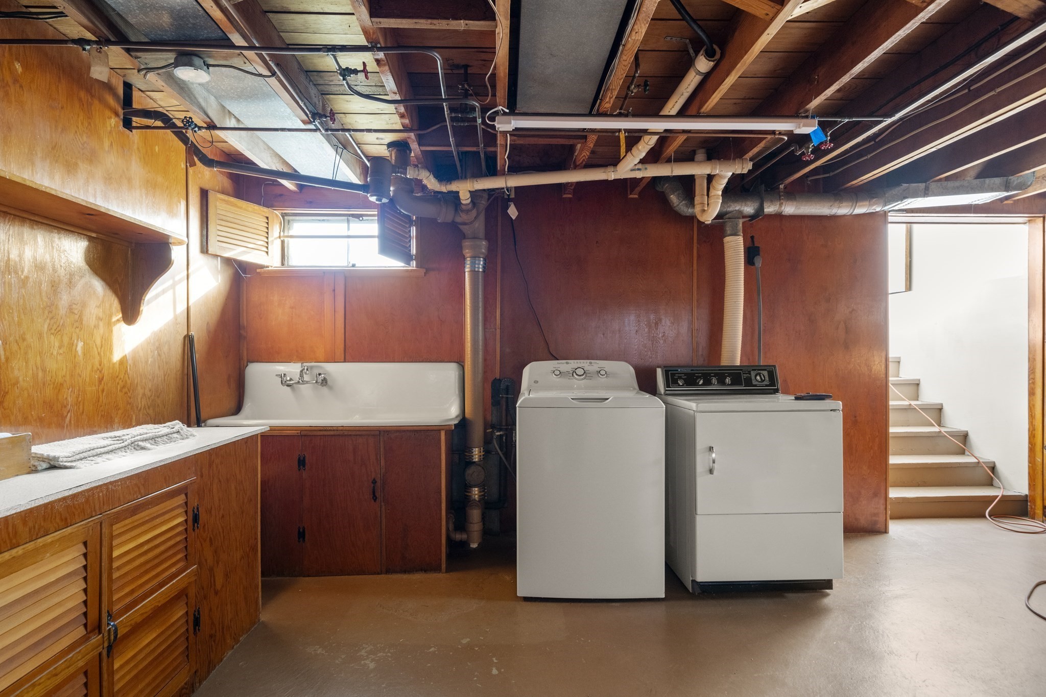 9 Whitsbourgh St, Taunton, MA 02780 - Image 35