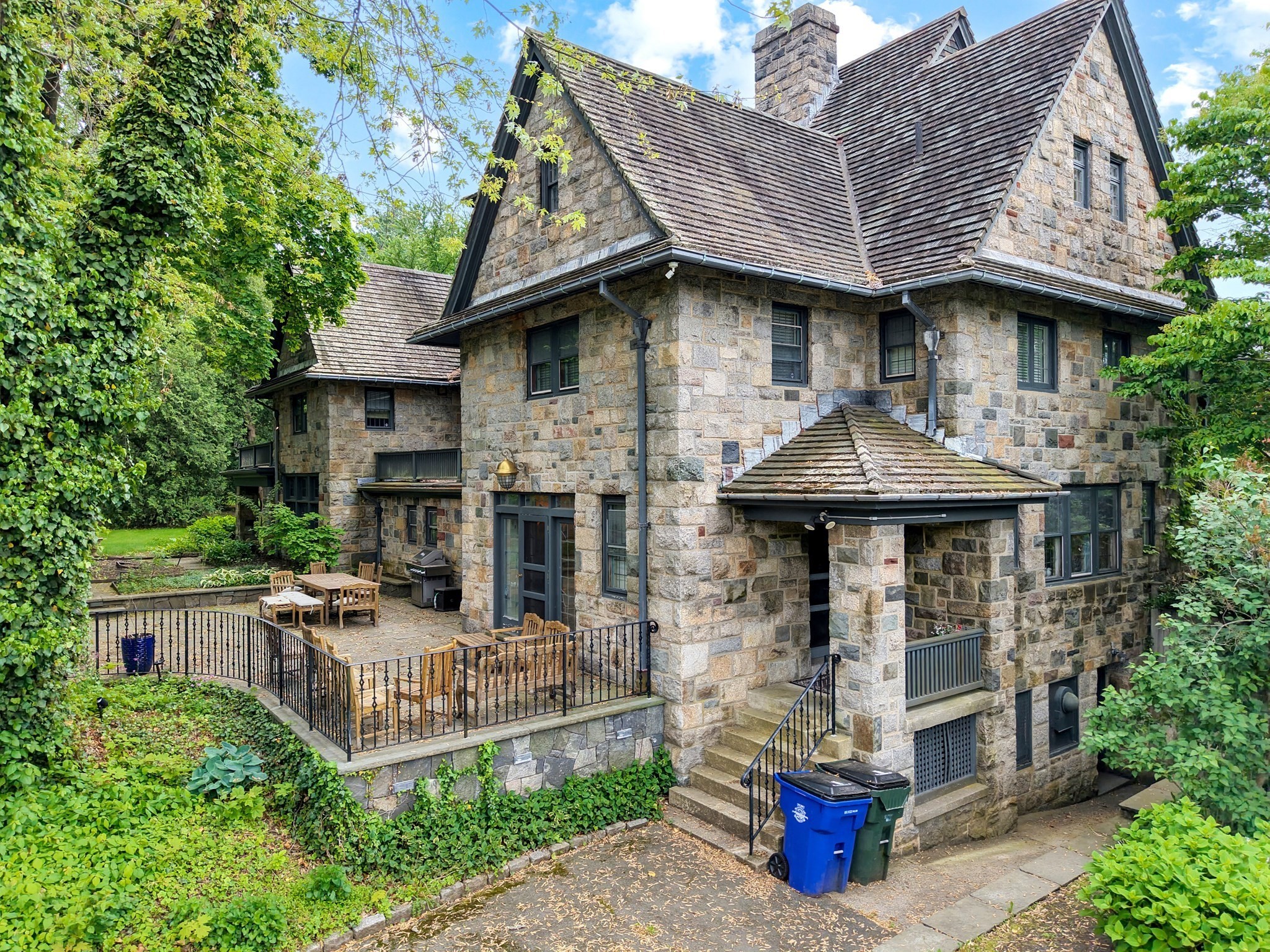 503 Highland Ave, Fall River, MA 02720 - Image 4