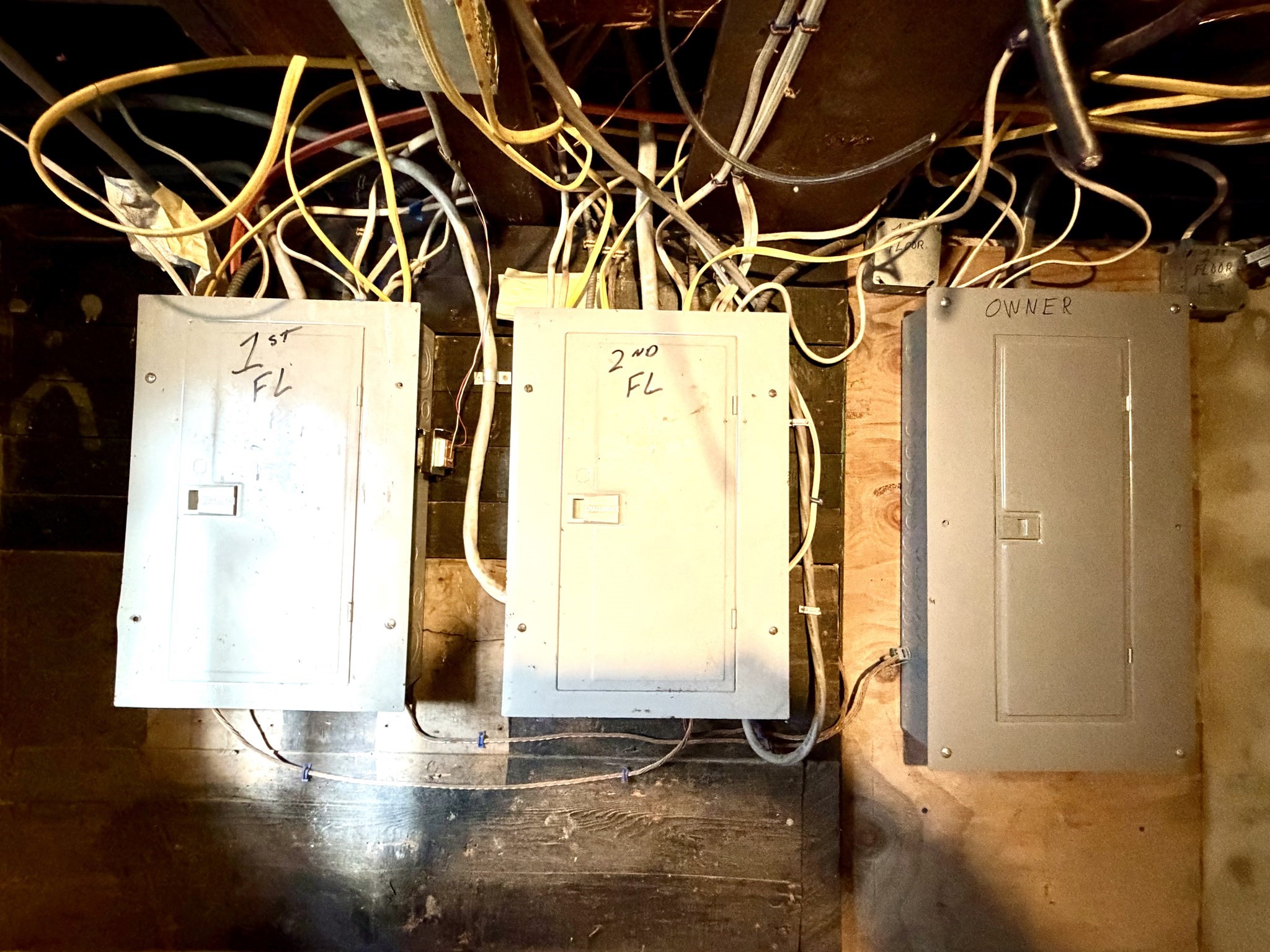 107 Tyler St, Springfield, MA 01109 - Image 16