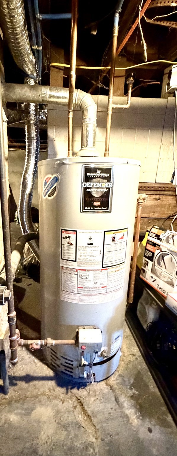 107 Tyler St, Springfield, MA 01109 - Image 18