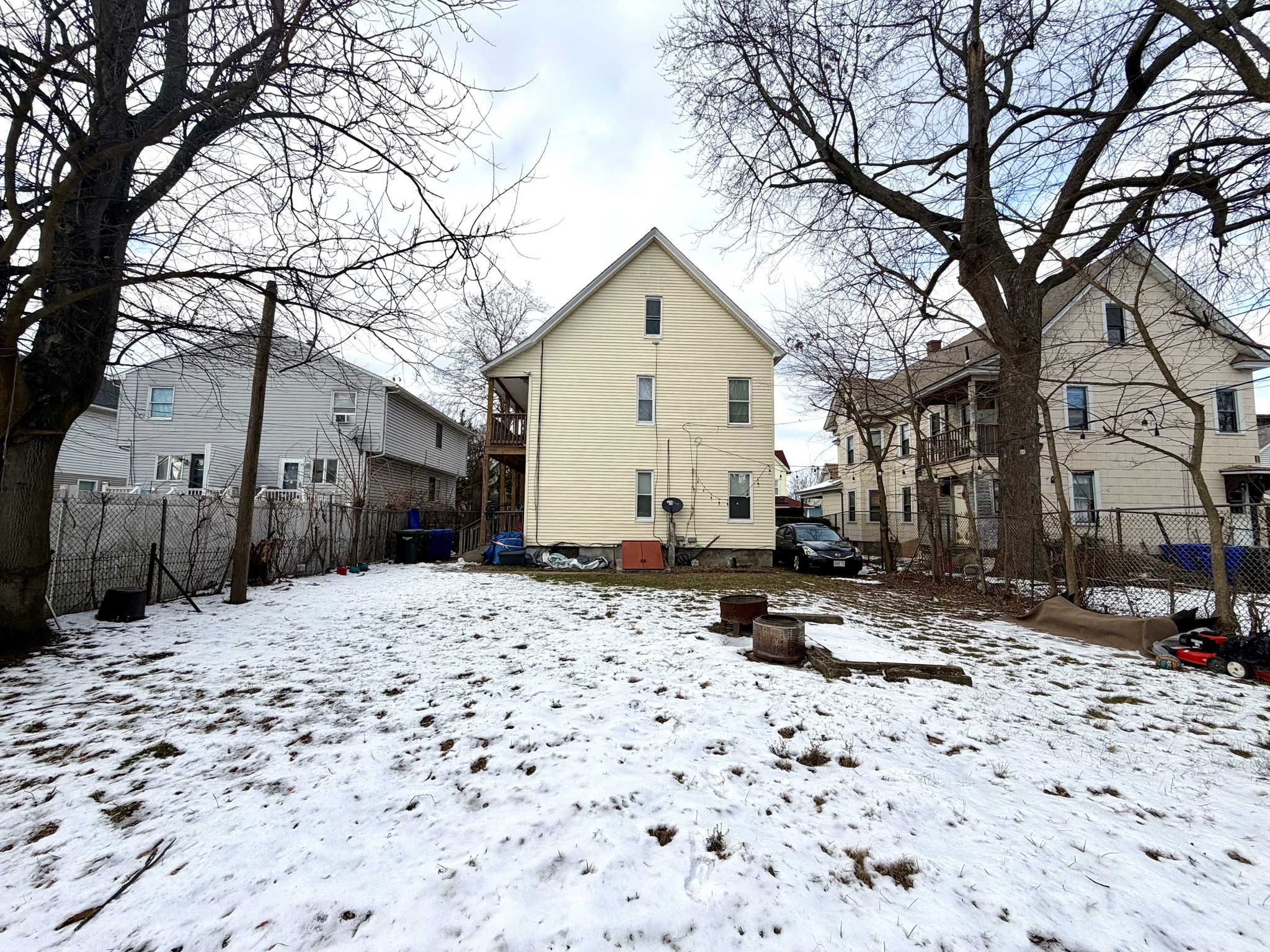 107 Tyler St, Springfield, MA 01109 - Image 37