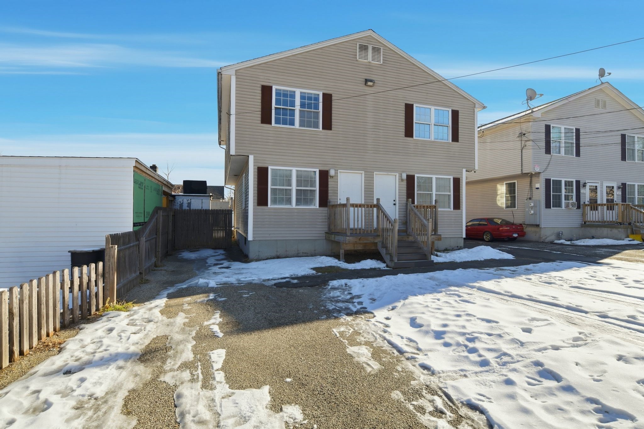 59 Pinevale St, Springfield, MA 01151