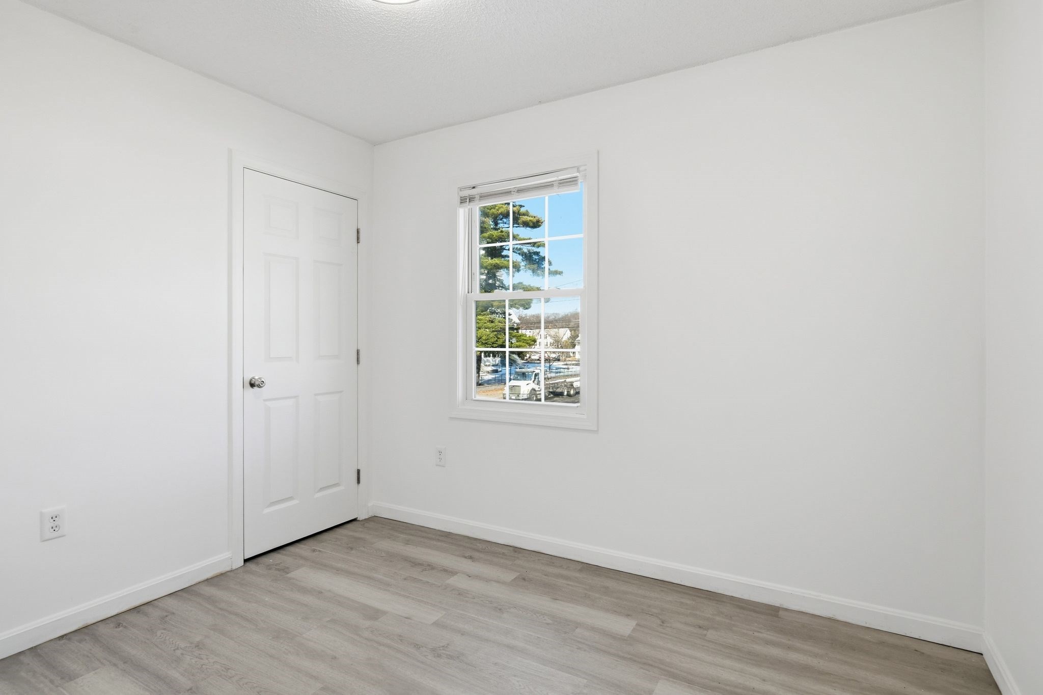 59 Pinevale St, Springfield, MA 01151 - Image 13