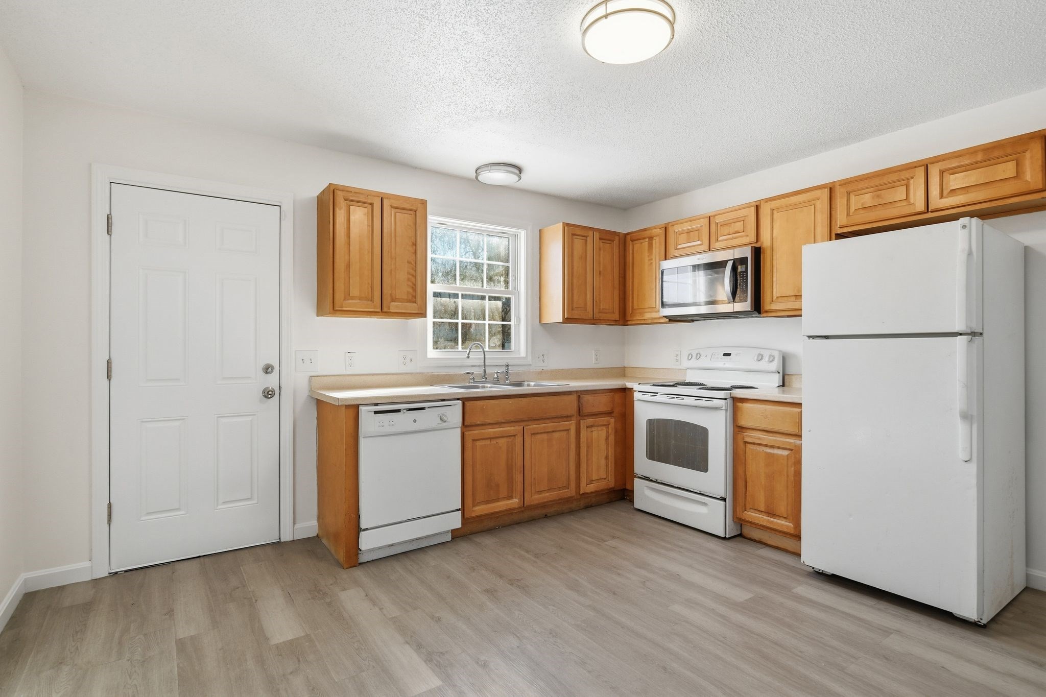 59 Pinevale St, Springfield, MA 01151 - Image 5