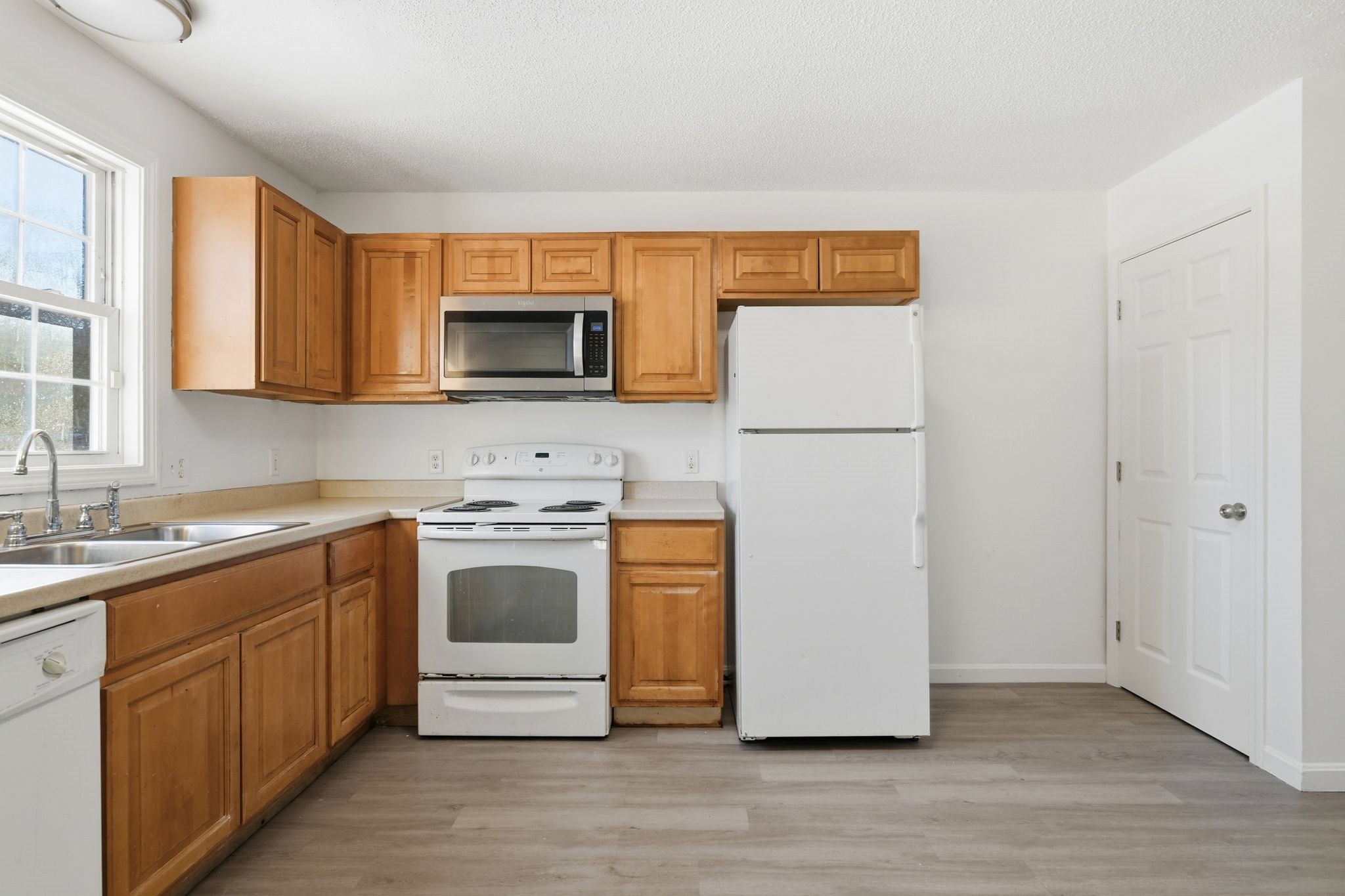 59 Pinevale St, Springfield, MA 01151 - Image 6