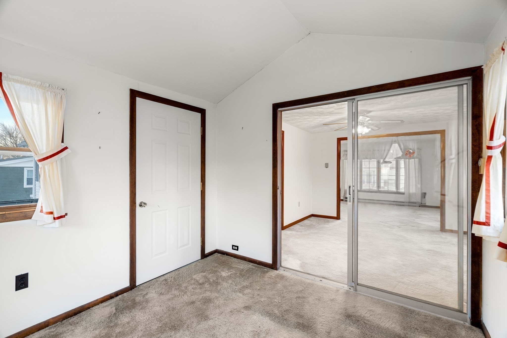 22 Westchester Dr, Lawrence, MA 01843 - Image 16