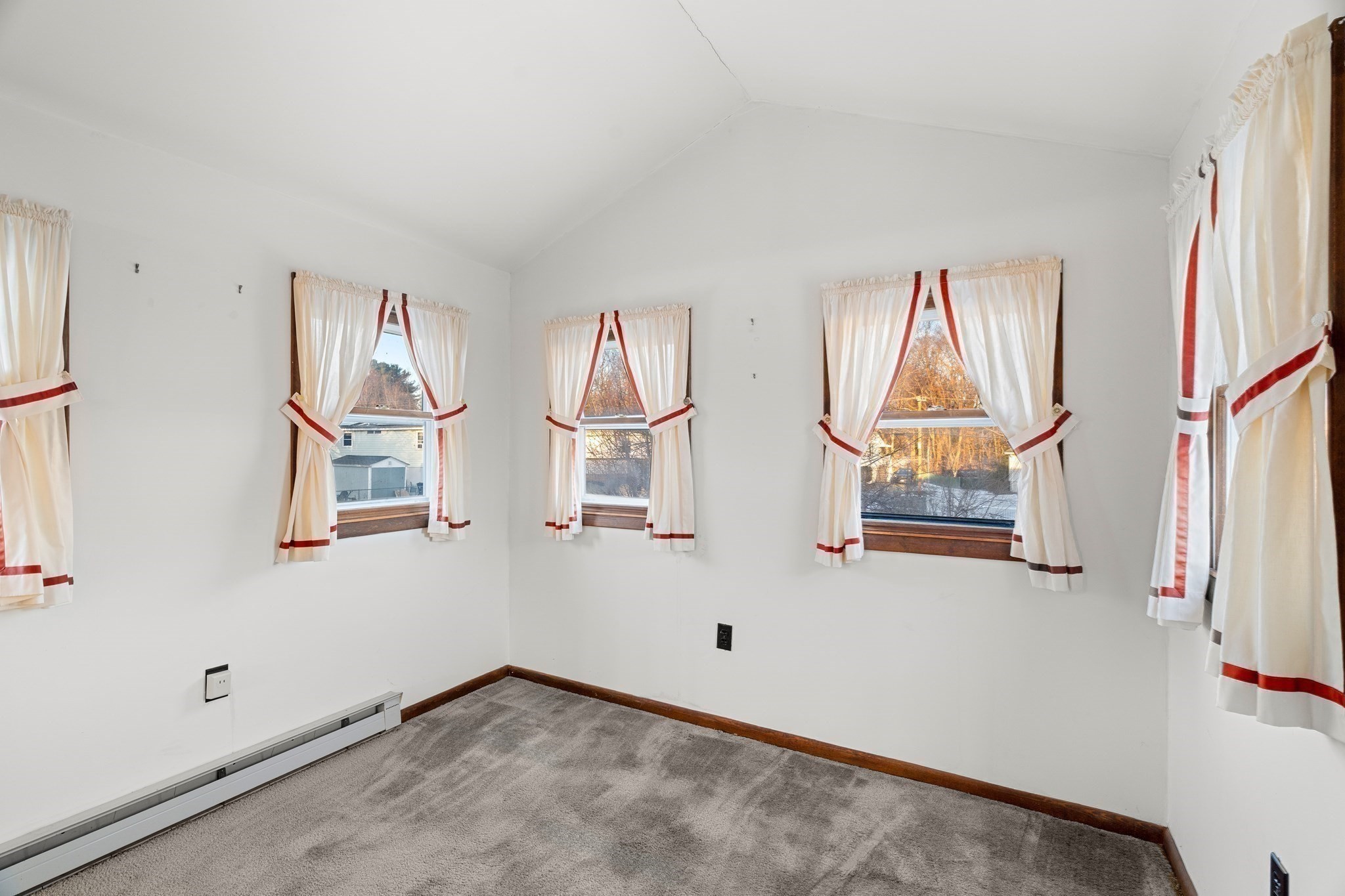 22 Westchester Dr, Lawrence, MA 01843 - Image 17