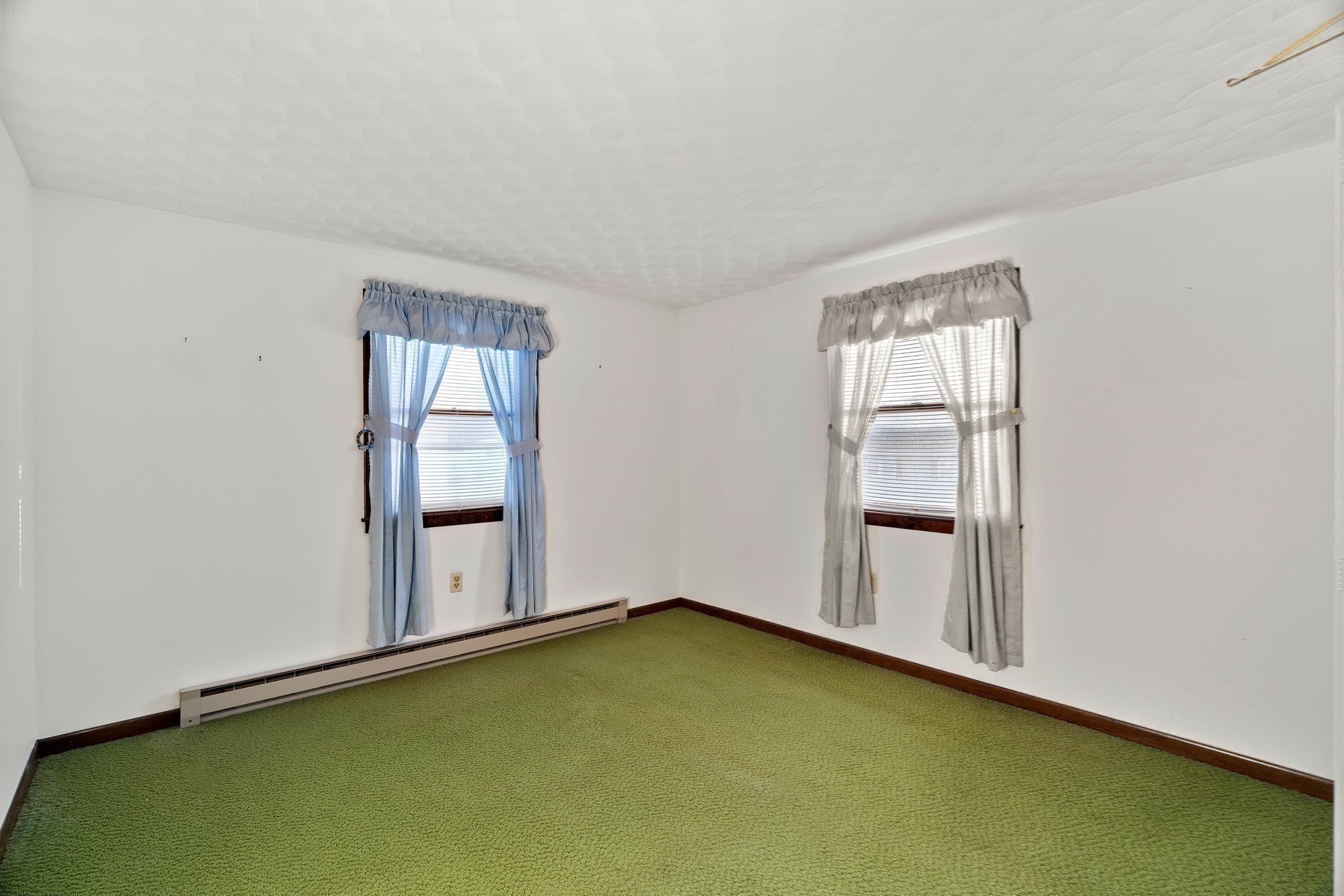 22 Westchester Dr, Lawrence, MA 01843 - Image 20