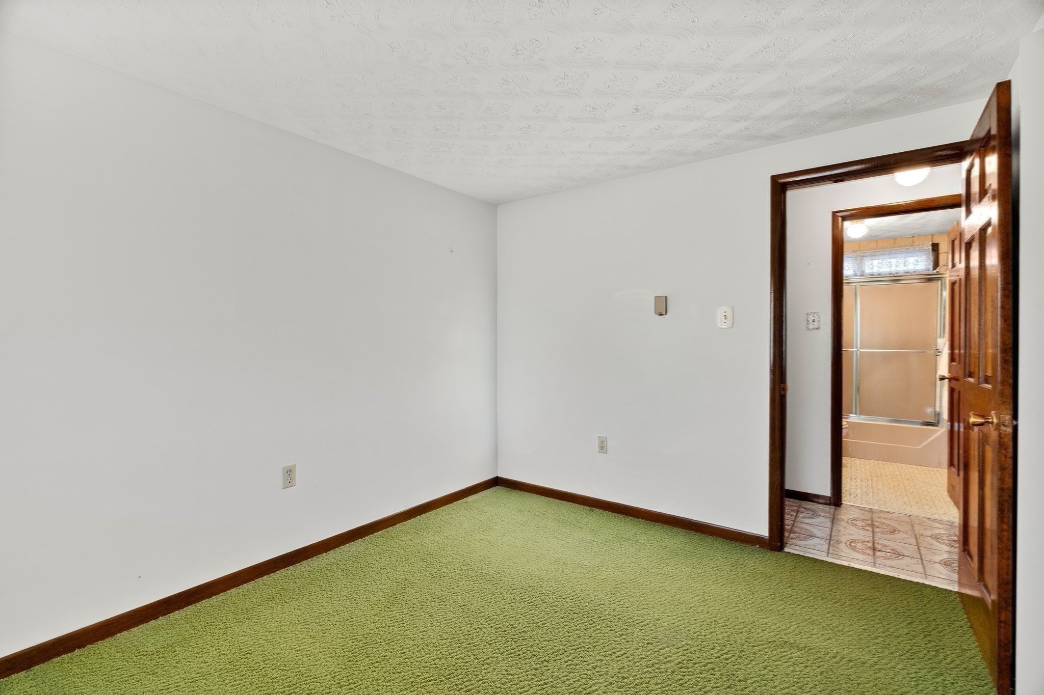 22 Westchester Dr, Lawrence, MA 01843 - Image 23