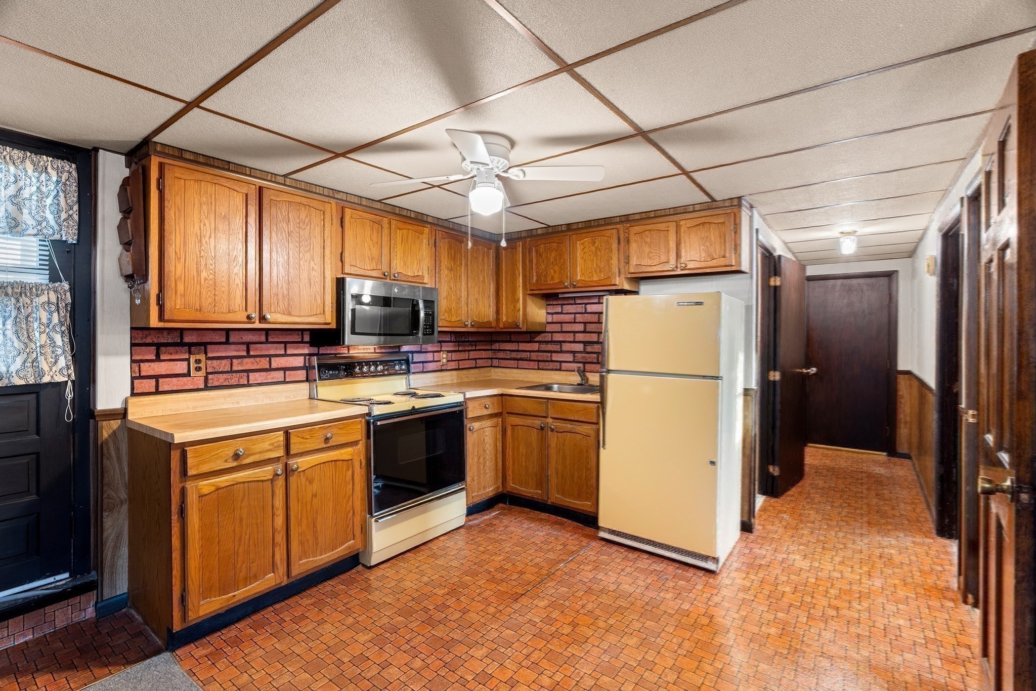 22 Westchester Dr, Lawrence, MA 01843 - Image 29