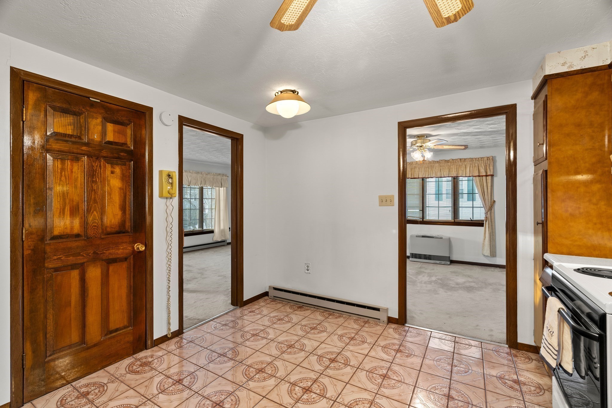 22 Westchester Dr, Lawrence, MA 01843 - Image 6