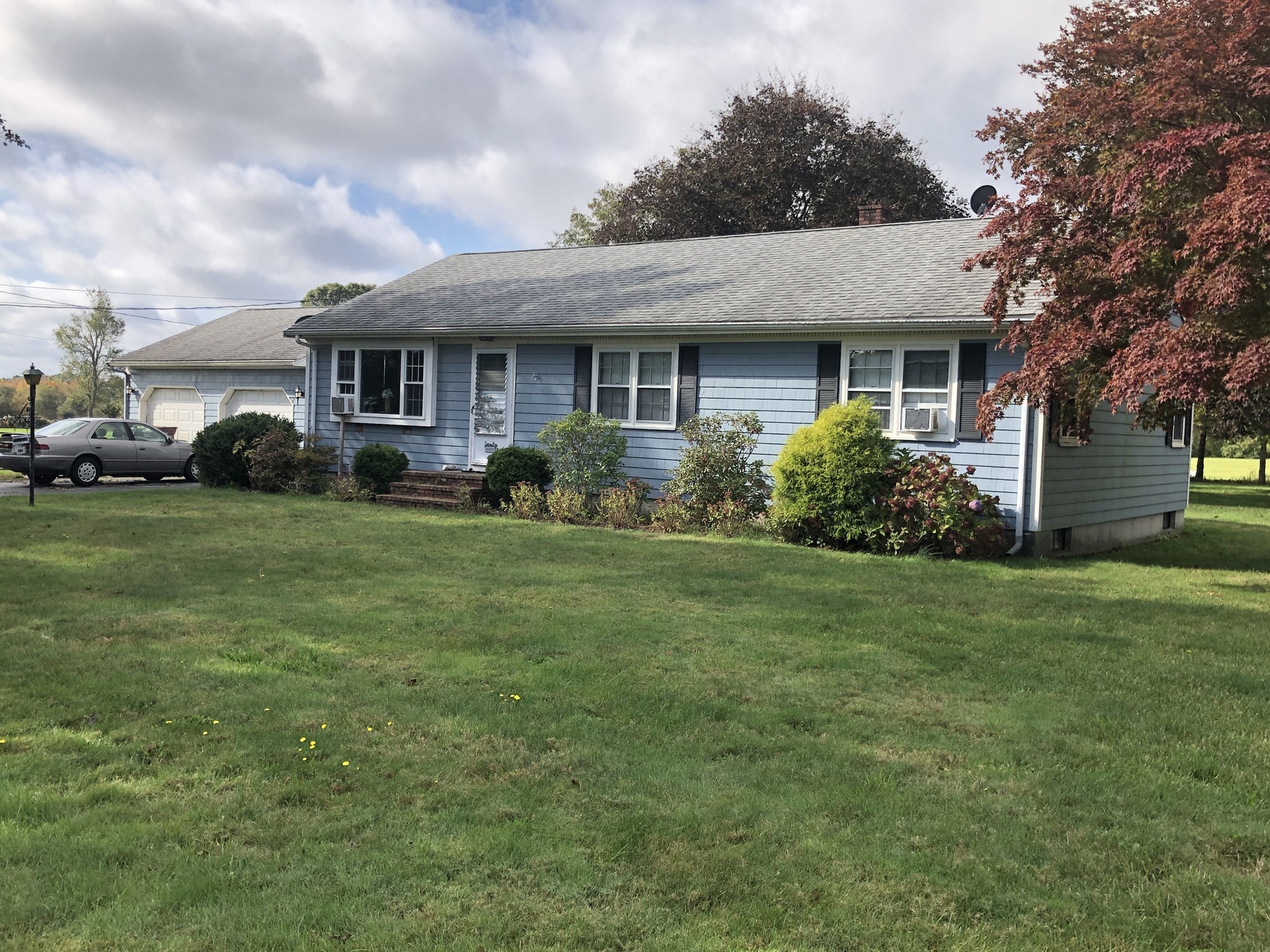 134 Nyes Ln, Acushnet, MA 02743 - Image 1