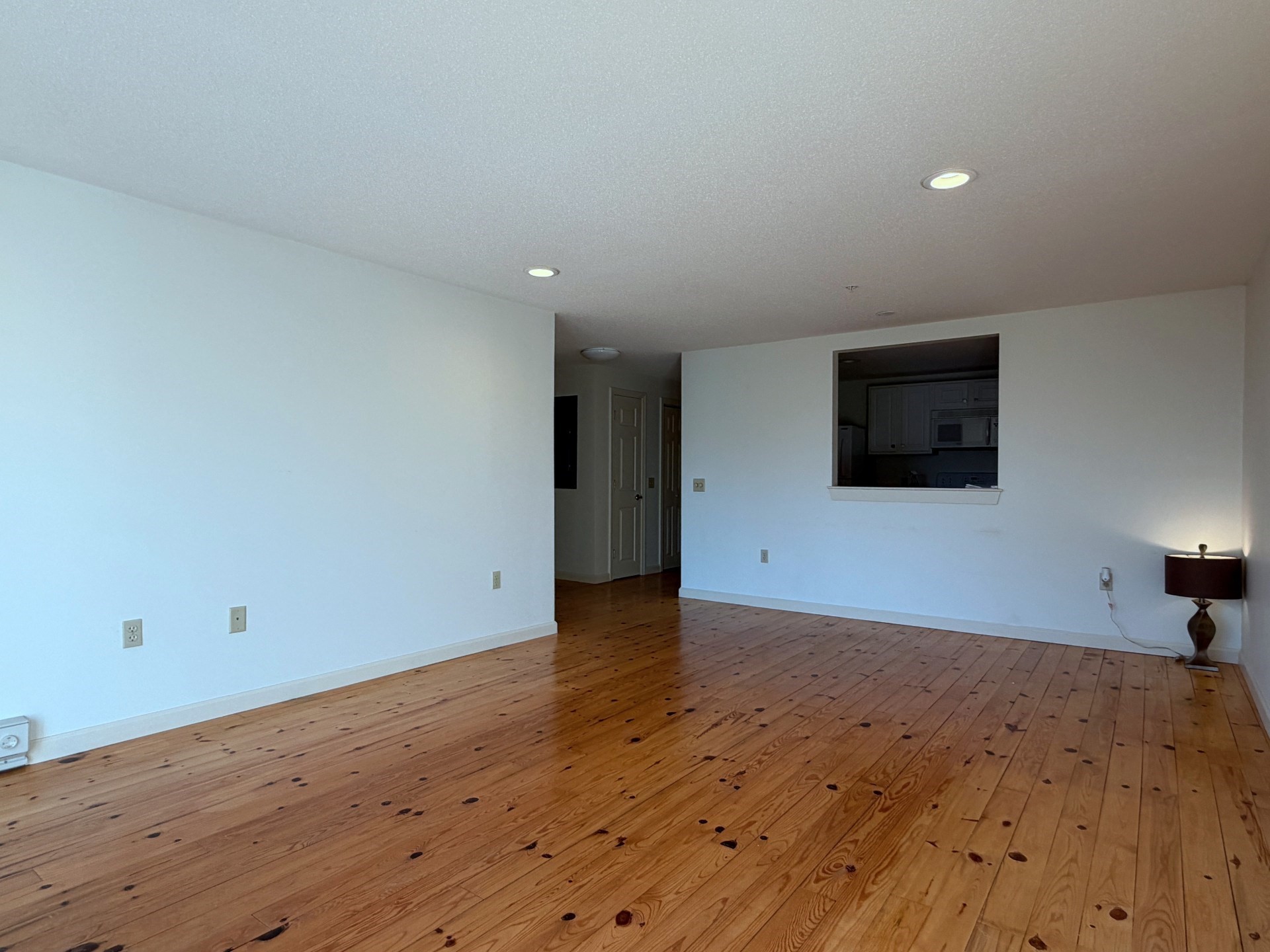 2 Ocean Ave Unit 3C, Gloucester, MA 01930 - Image 3