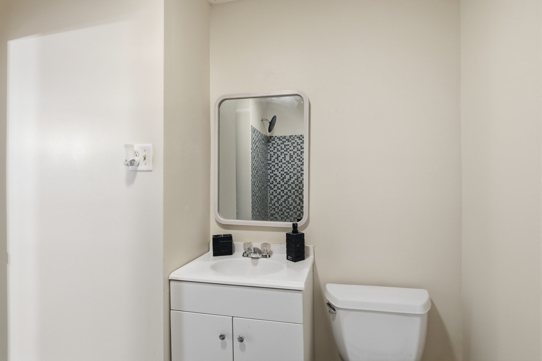 11 Cheyenne Rd, Springfield, MA 01109 - Image 21