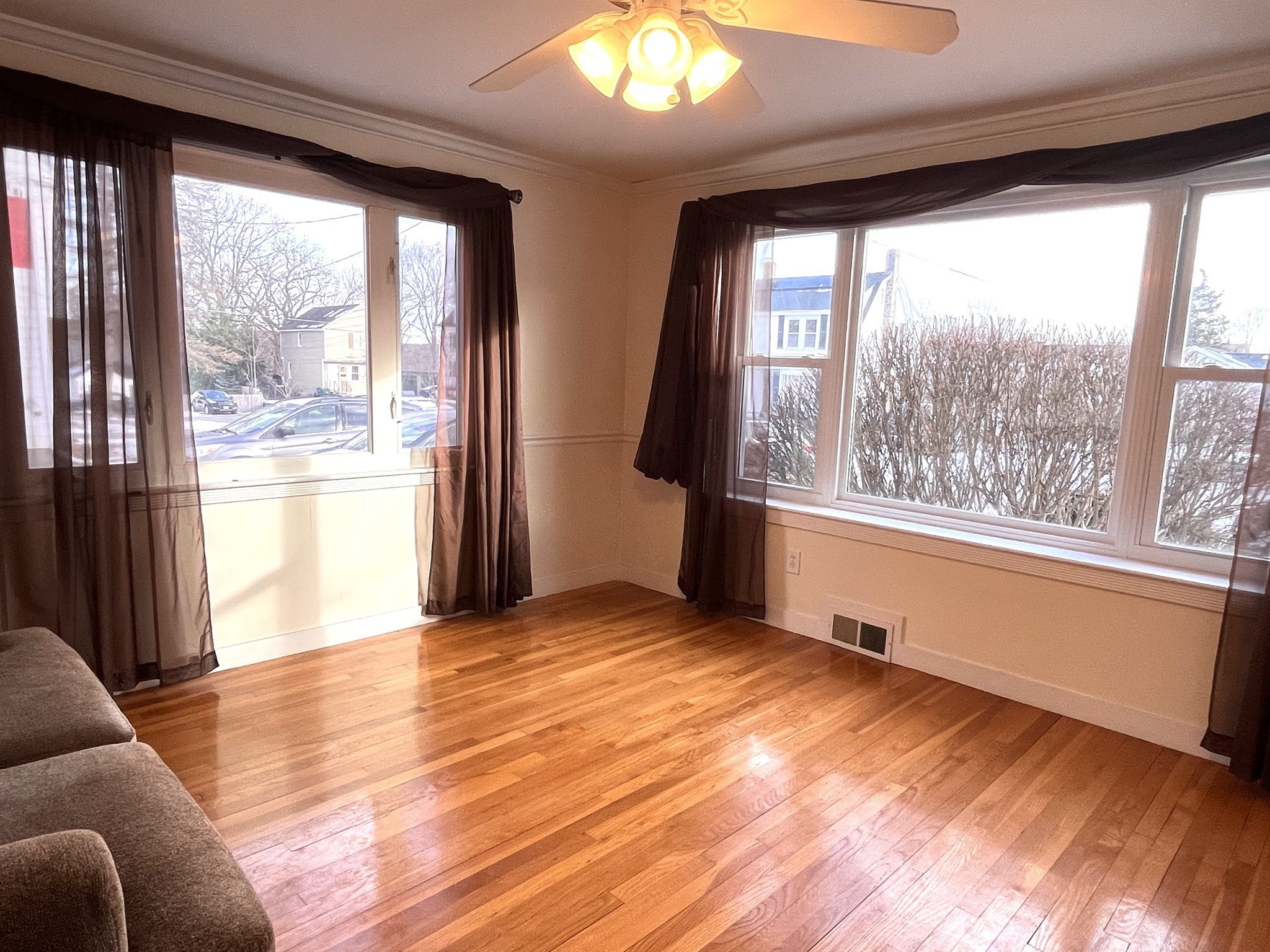 22 Berkshire St, Fitchburg, MA 01420 - Image 16