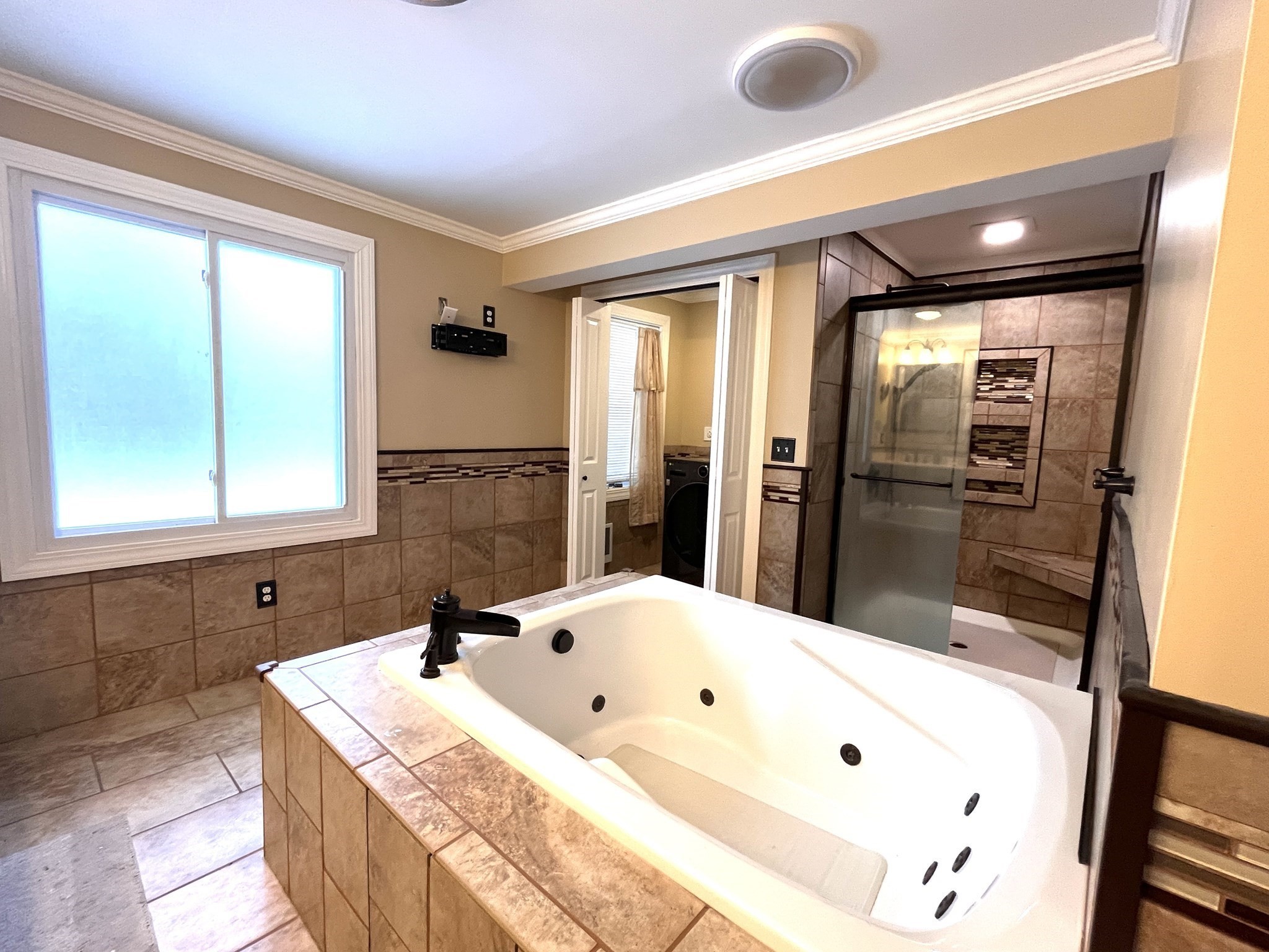 22 Berkshire St, Fitchburg, MA 01420 - Image 20