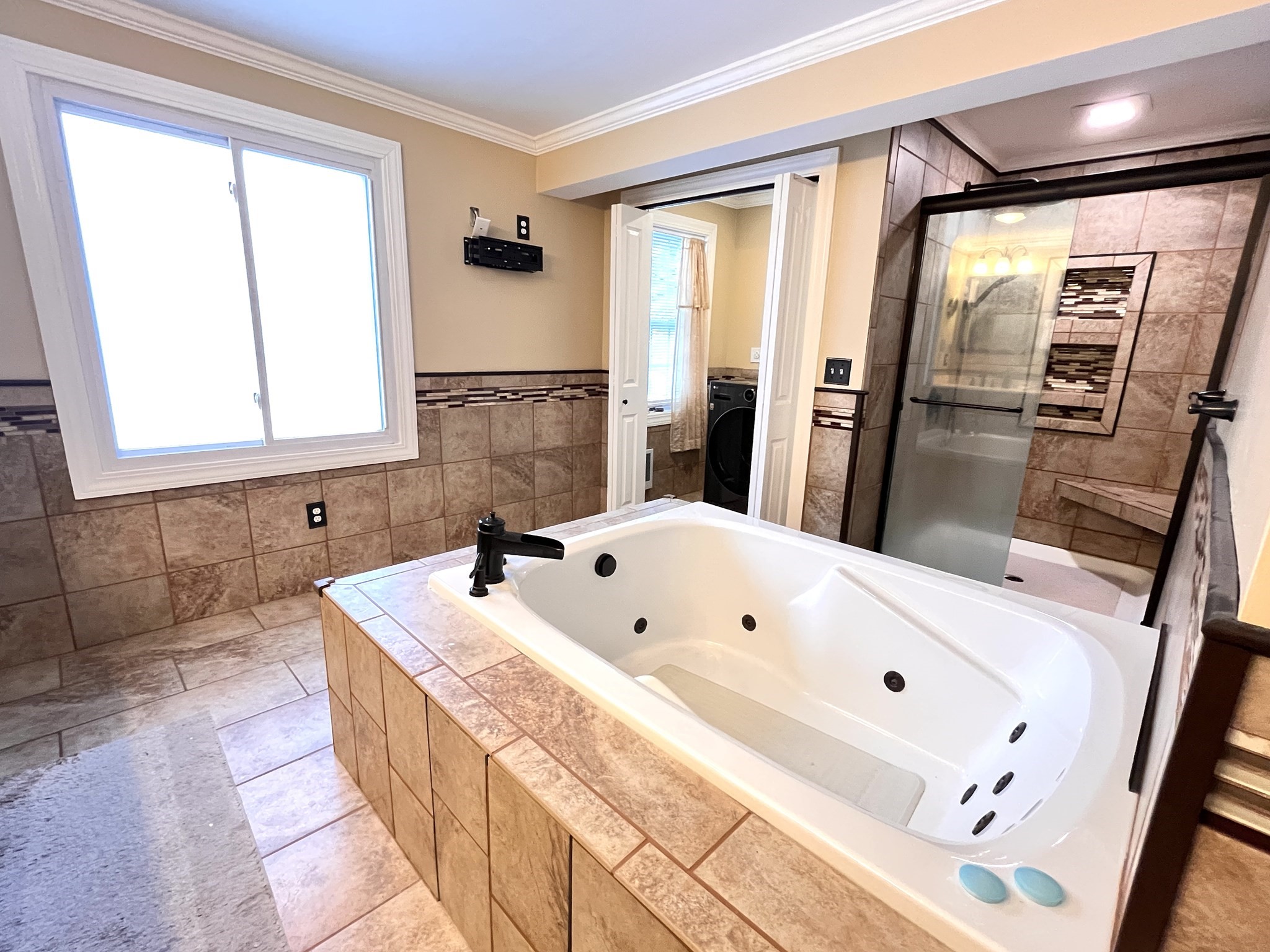 22 Berkshire St, Fitchburg, MA 01420 - Image 24