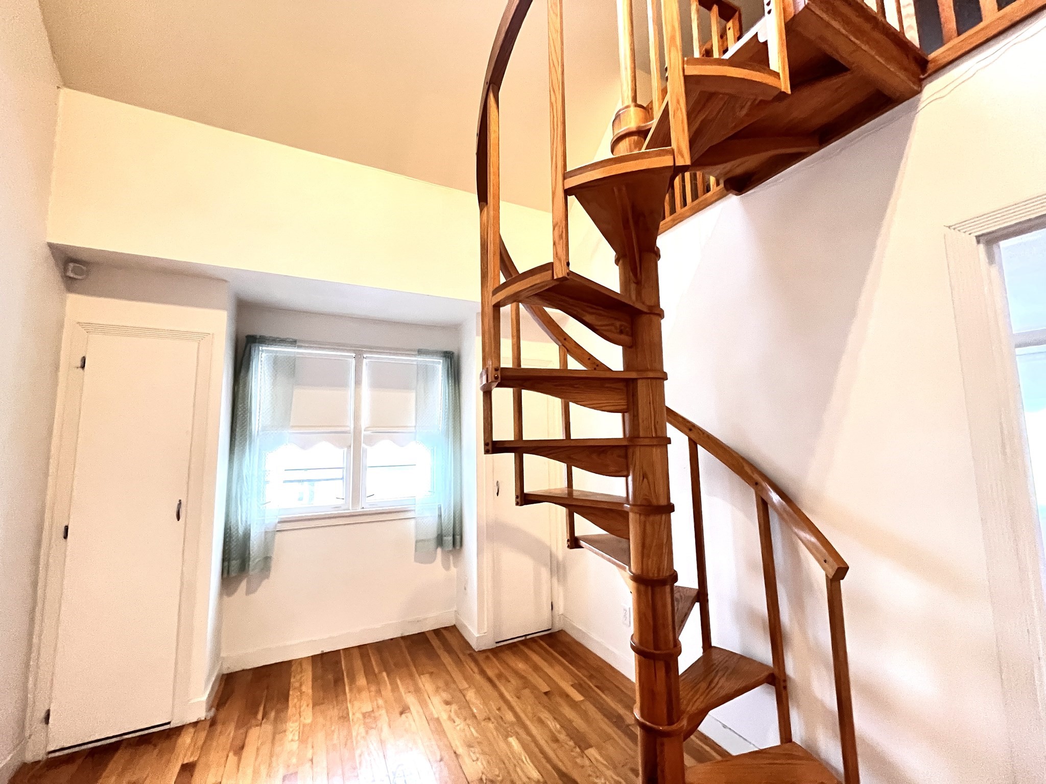 22 Berkshire St, Fitchburg, MA 01420 - Image 30