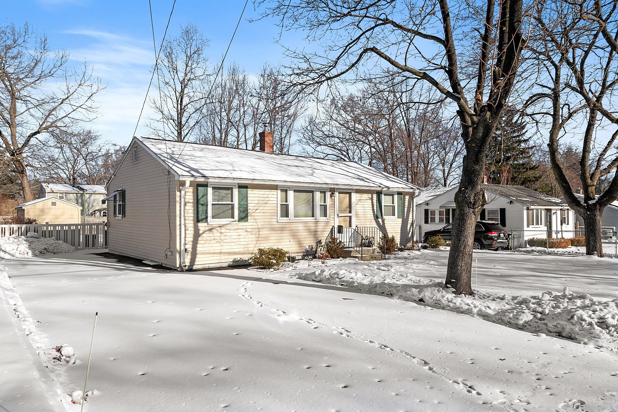 202 Florence St, Leominster, MA 01453 - Image 2
