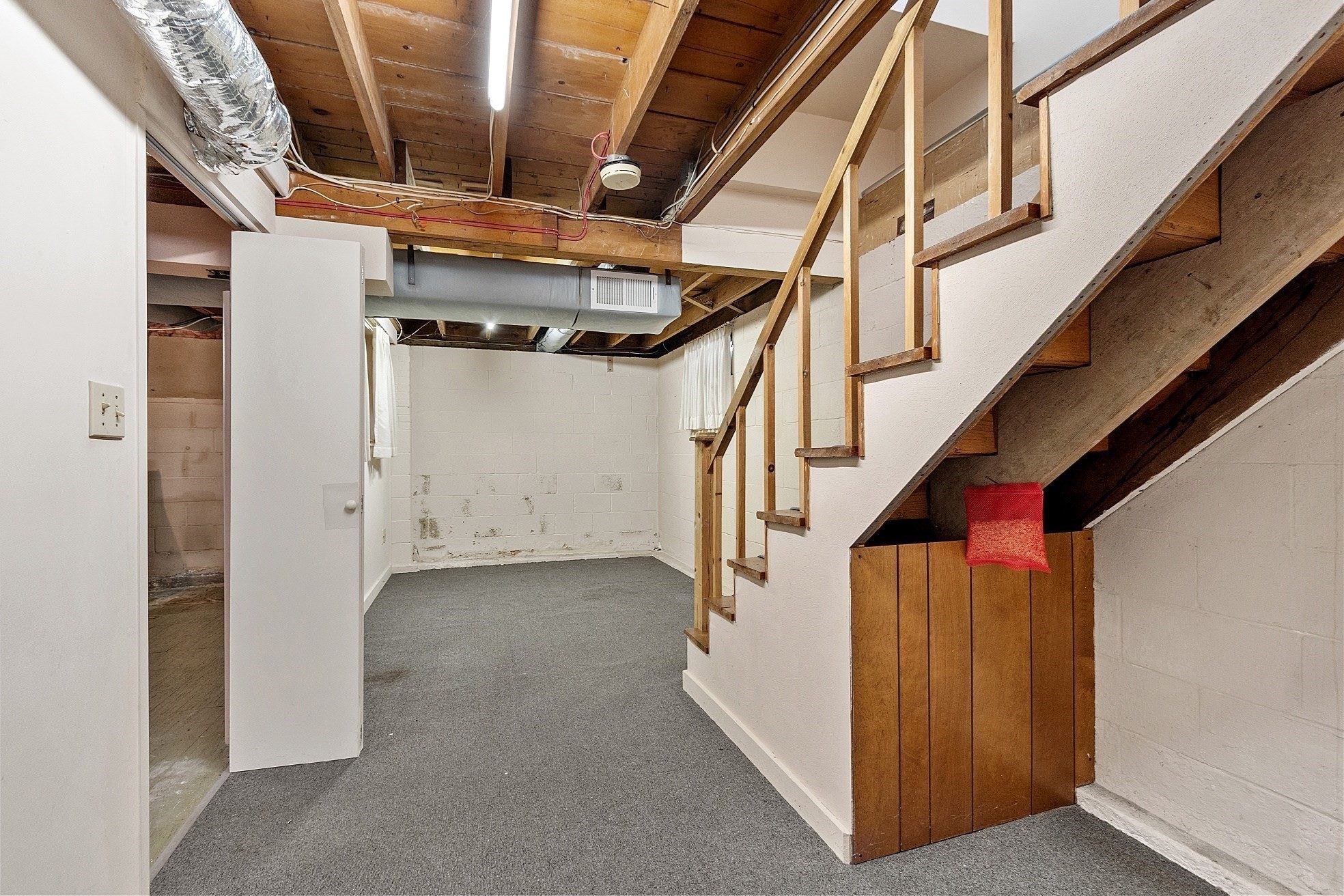 202 Florence St, Leominster, MA 01453 - Image 30