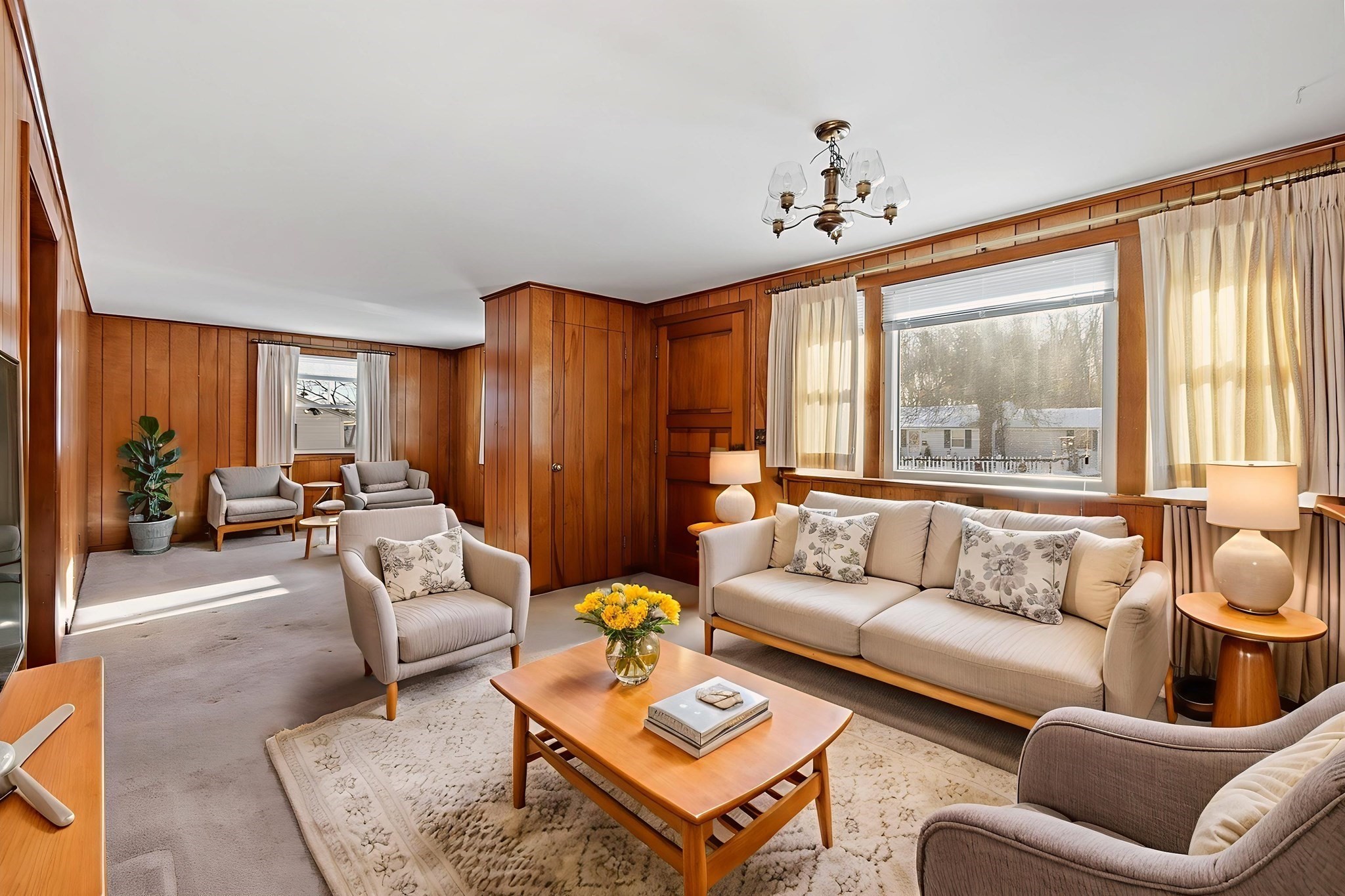 202 Florence St, Leominster, MA 01453 - Image 4