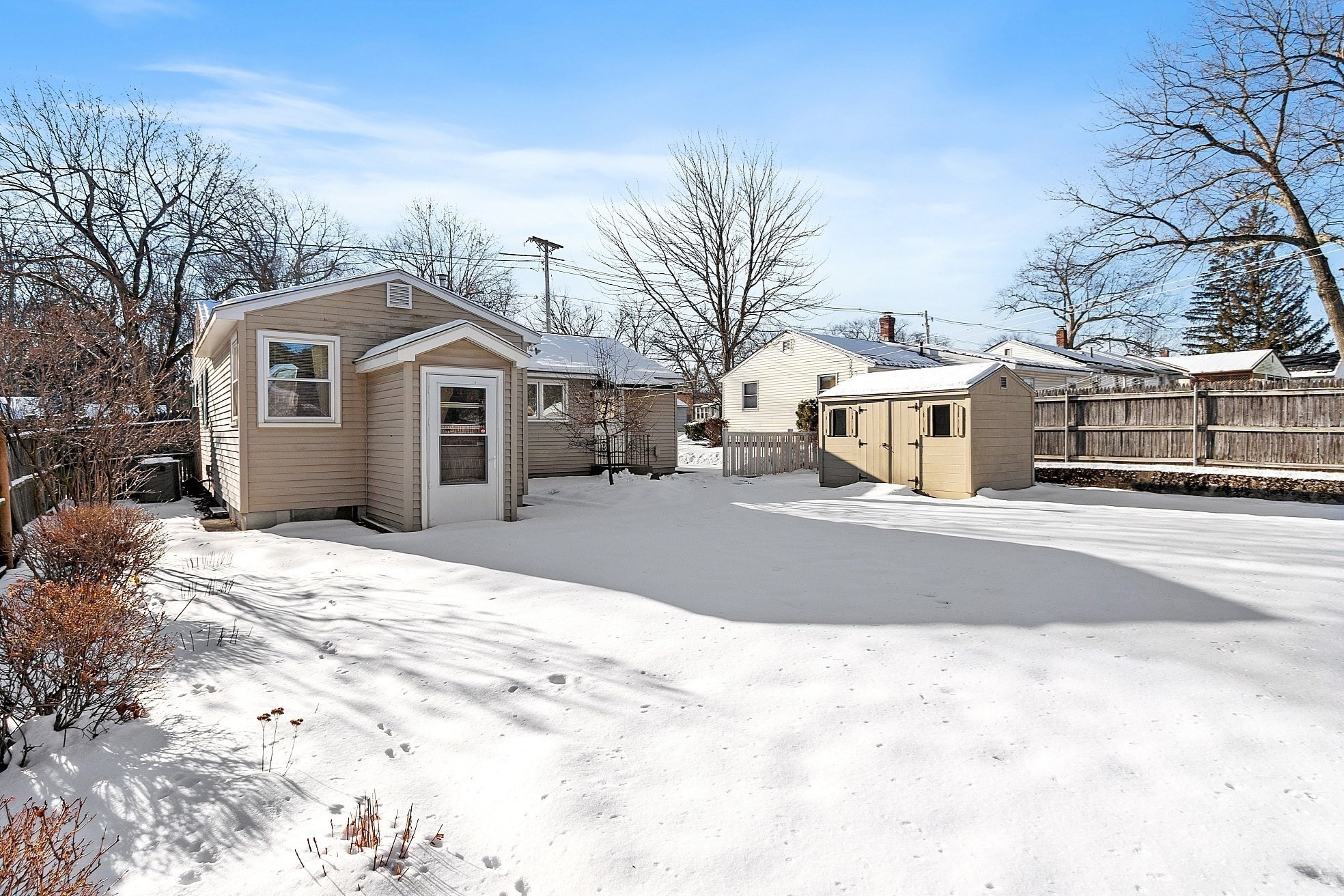 202 Florence St, Leominster, MA 01453 - Image 39