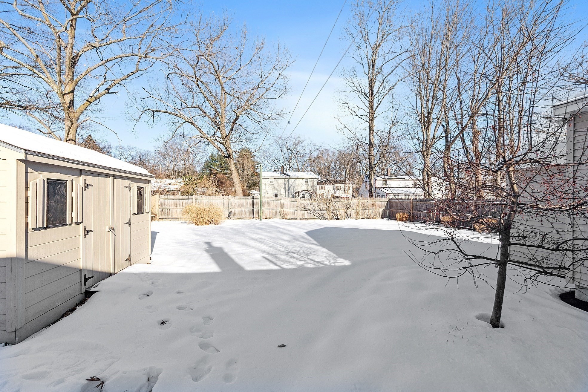 202 Florence St, Leominster, MA 01453 - Image 40