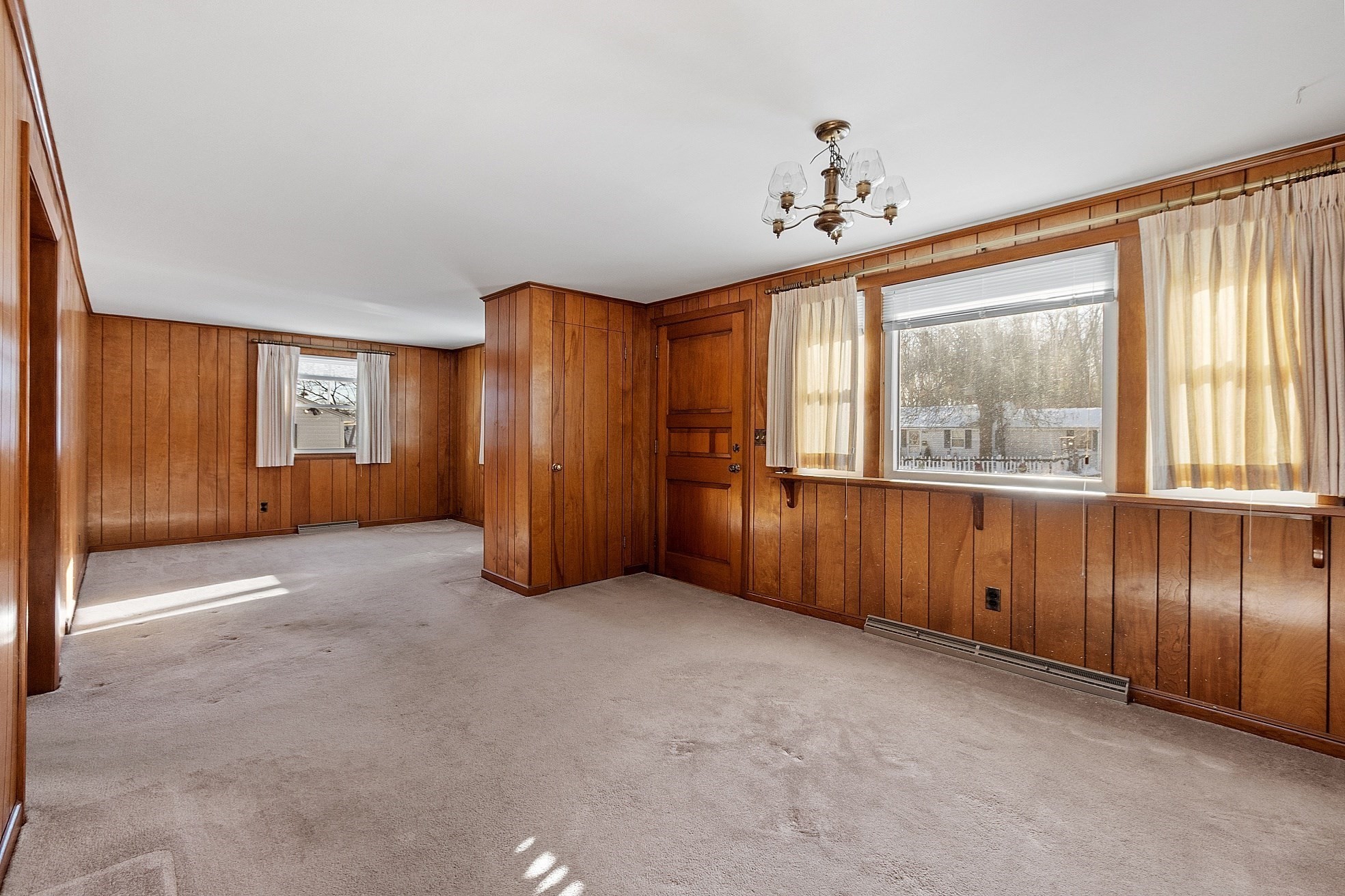 202 Florence St, Leominster, MA 01453 - Image 5