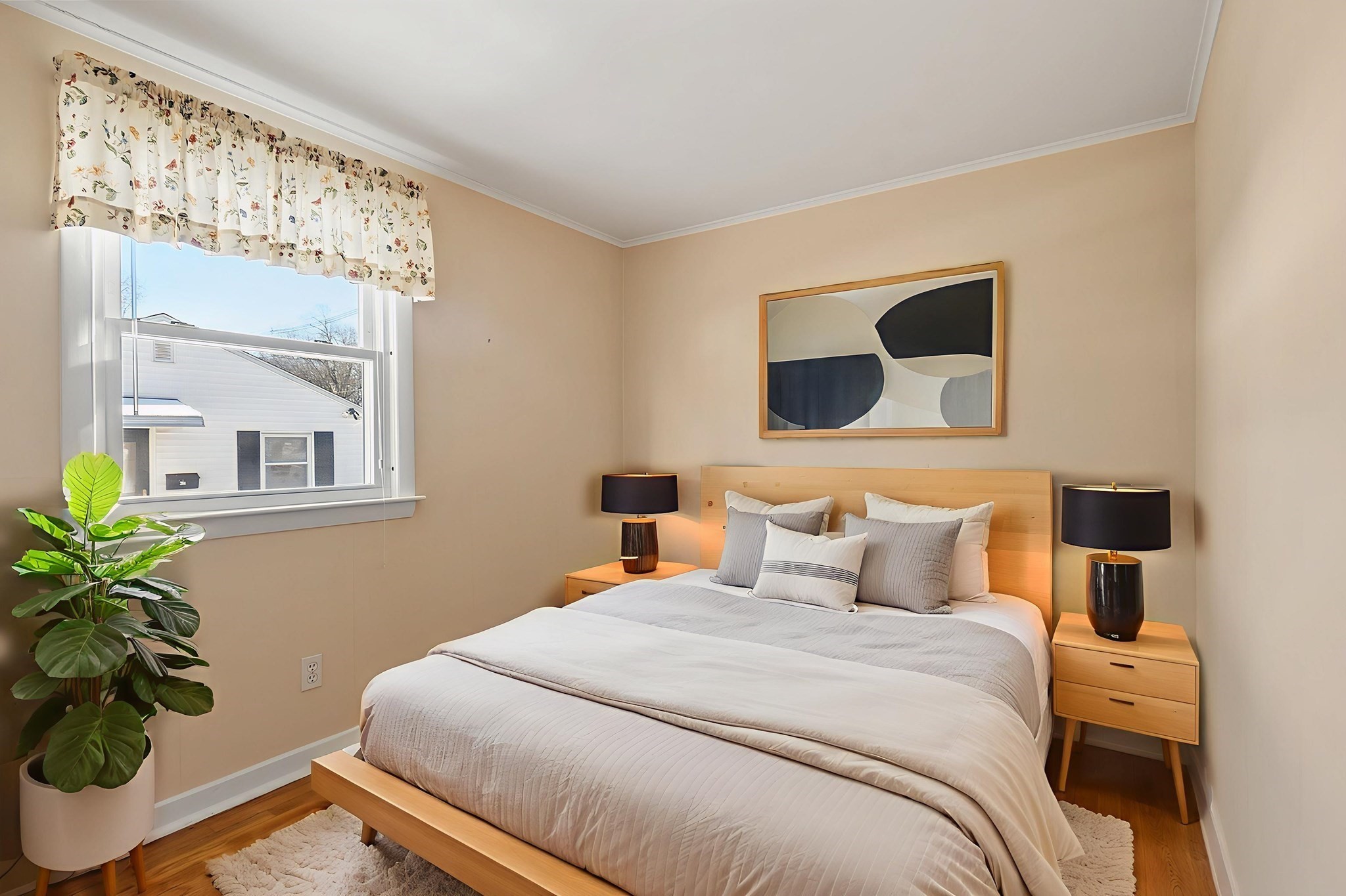 202 Florence St, Leominster, MA 01453 - Image 10