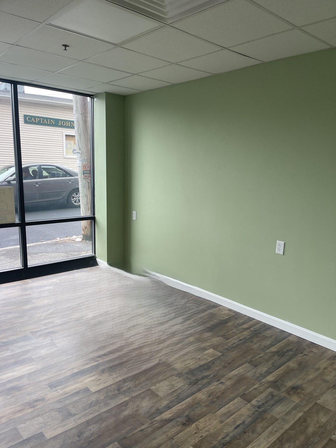 89 Loring Street, Lowell, MA 01851