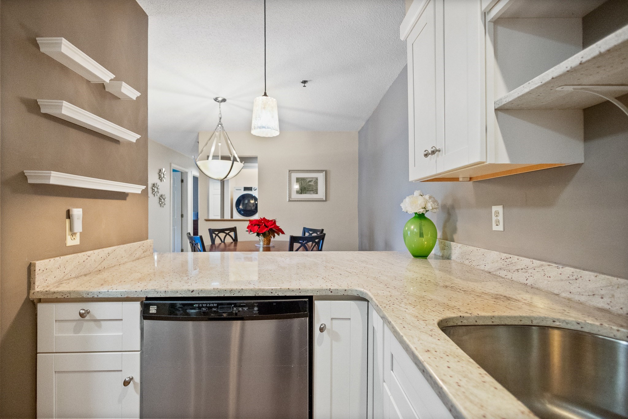 105 Hunters Run Place Unit 105, Haverhill, MA 01832 - Image 10