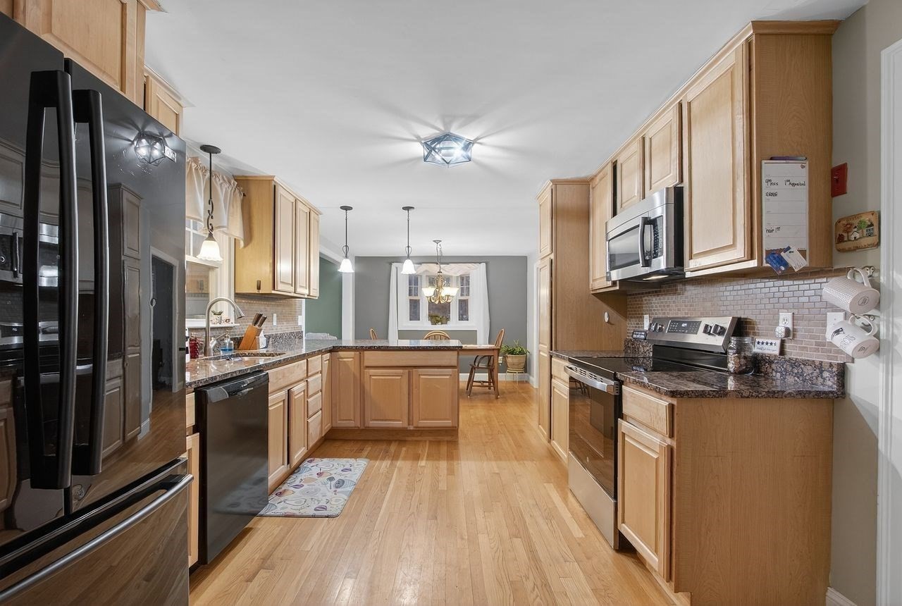 137 Hill, Groton, MA 01450 - Image 12