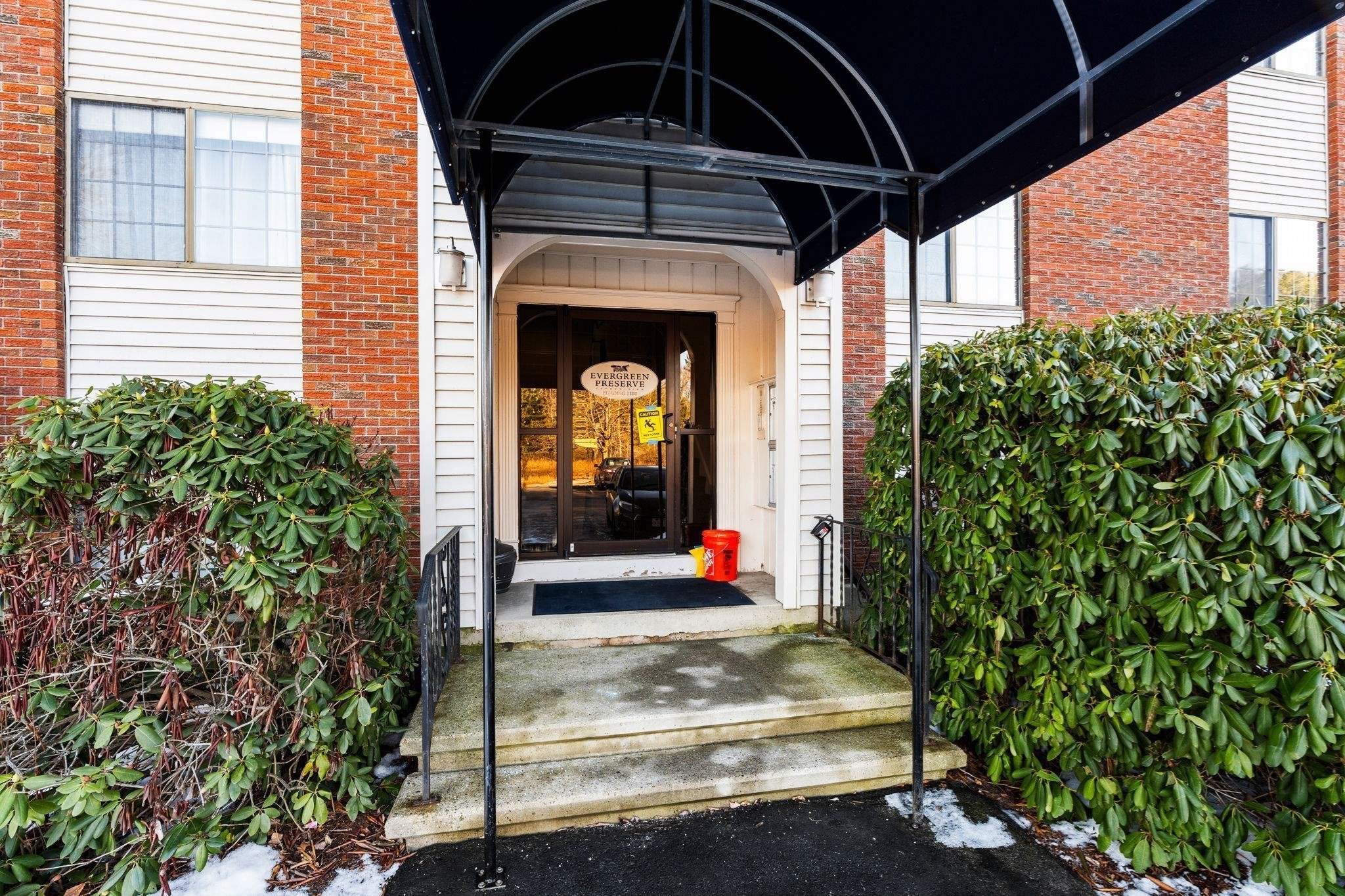 2300 Skyline Dr Unit 3, Lowell, MA 01854 - Image 17