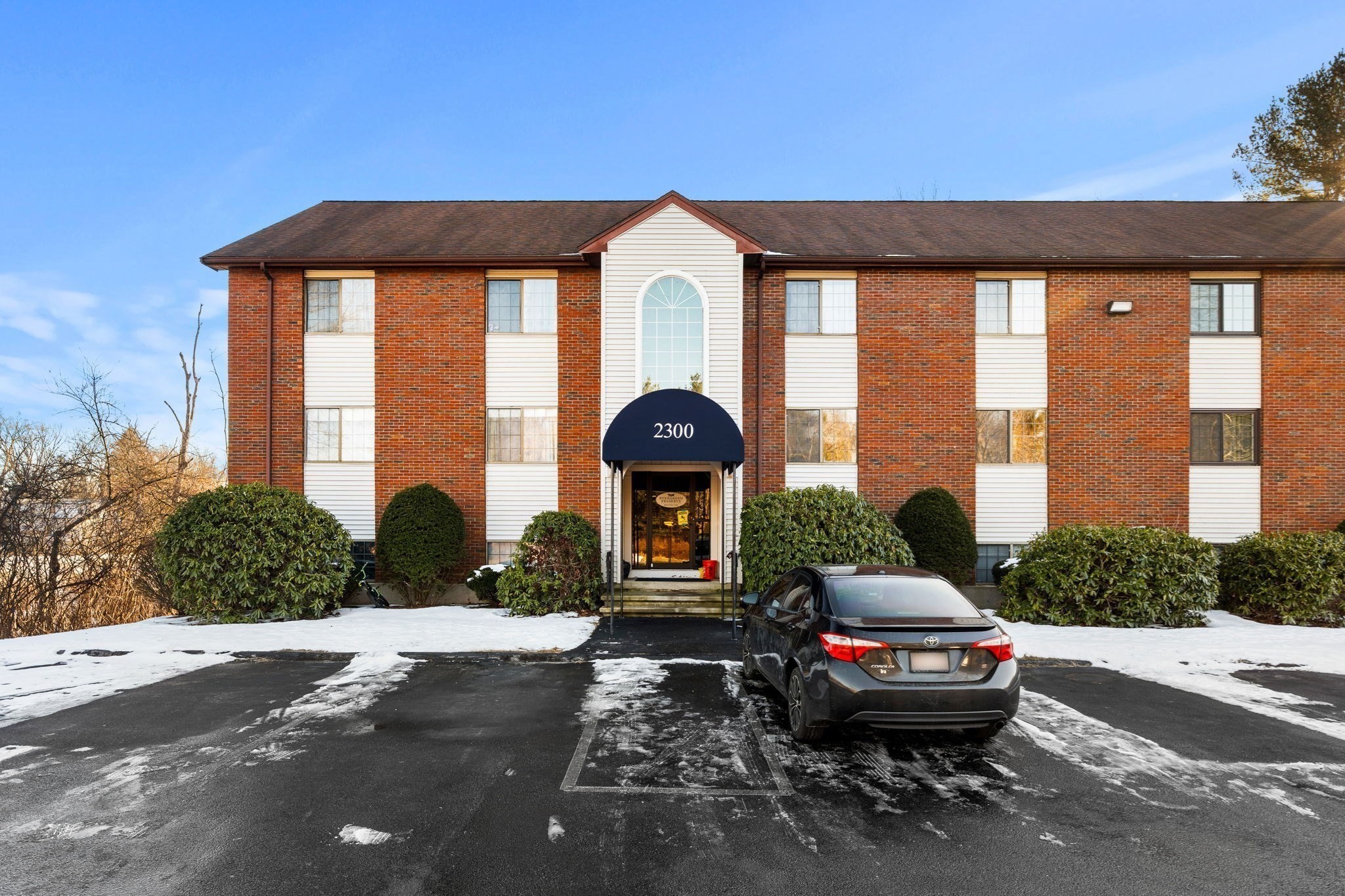 2300 Skyline Dr Unit 3, Lowell, MA 01854 - Image 18