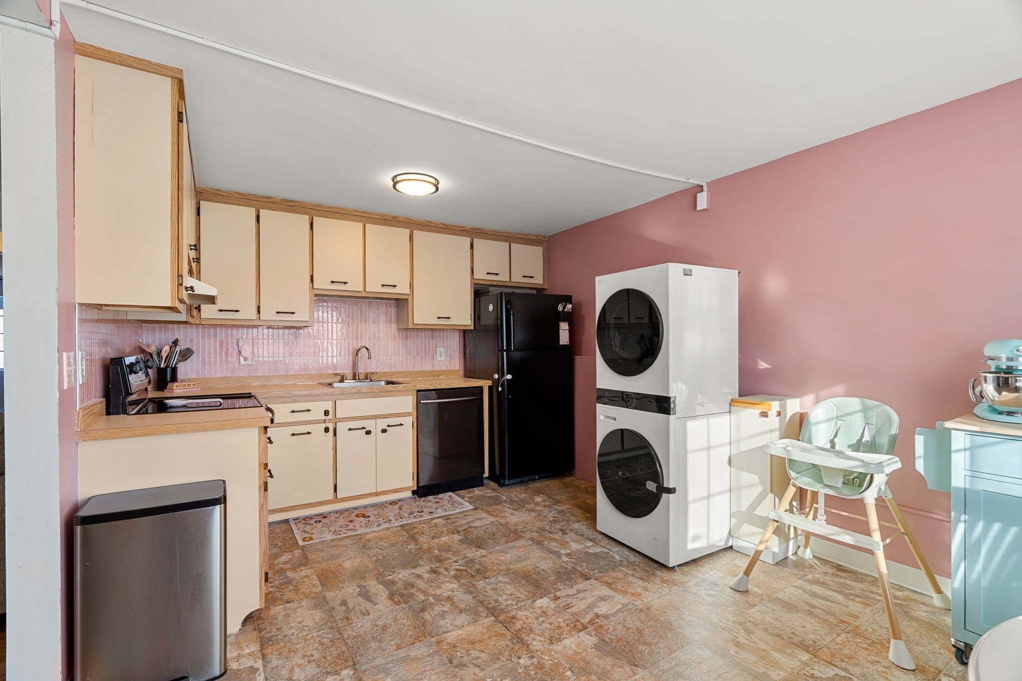 2300 Skyline Dr Unit 3, Lowell, MA 01854 - Image 7