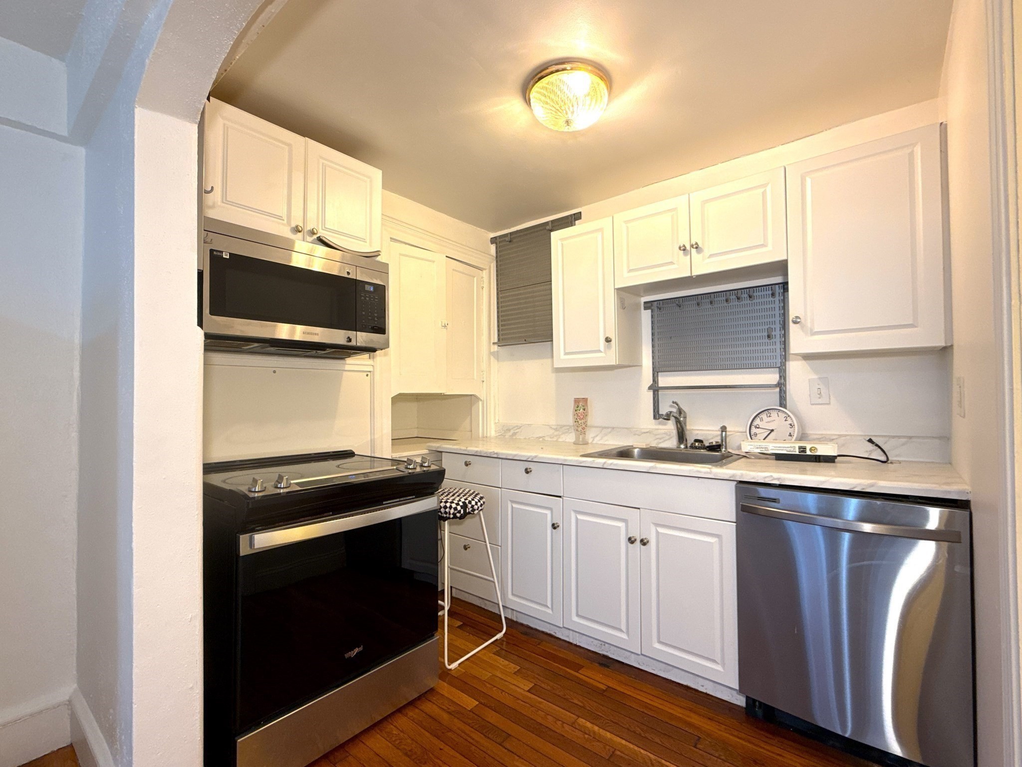 20 Claflin Rd Unit A, Brookline, MA 02445 - Image 4