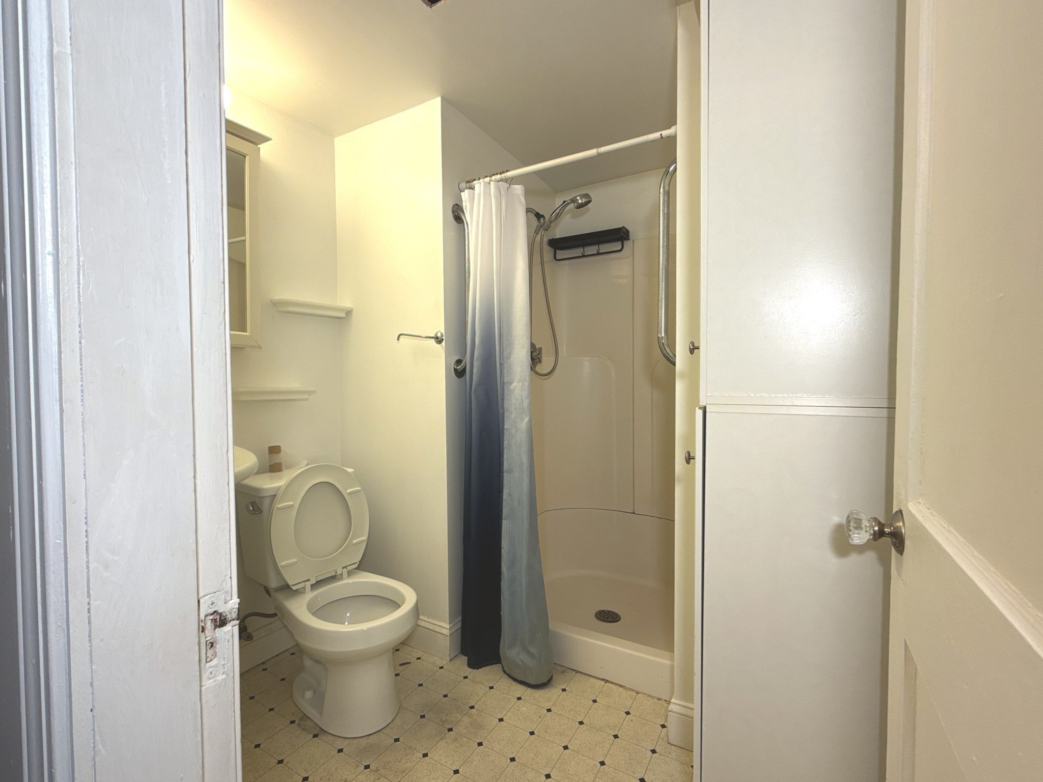 20 Claflin Rd Unit A, Brookline, MA 02445 - Image 9