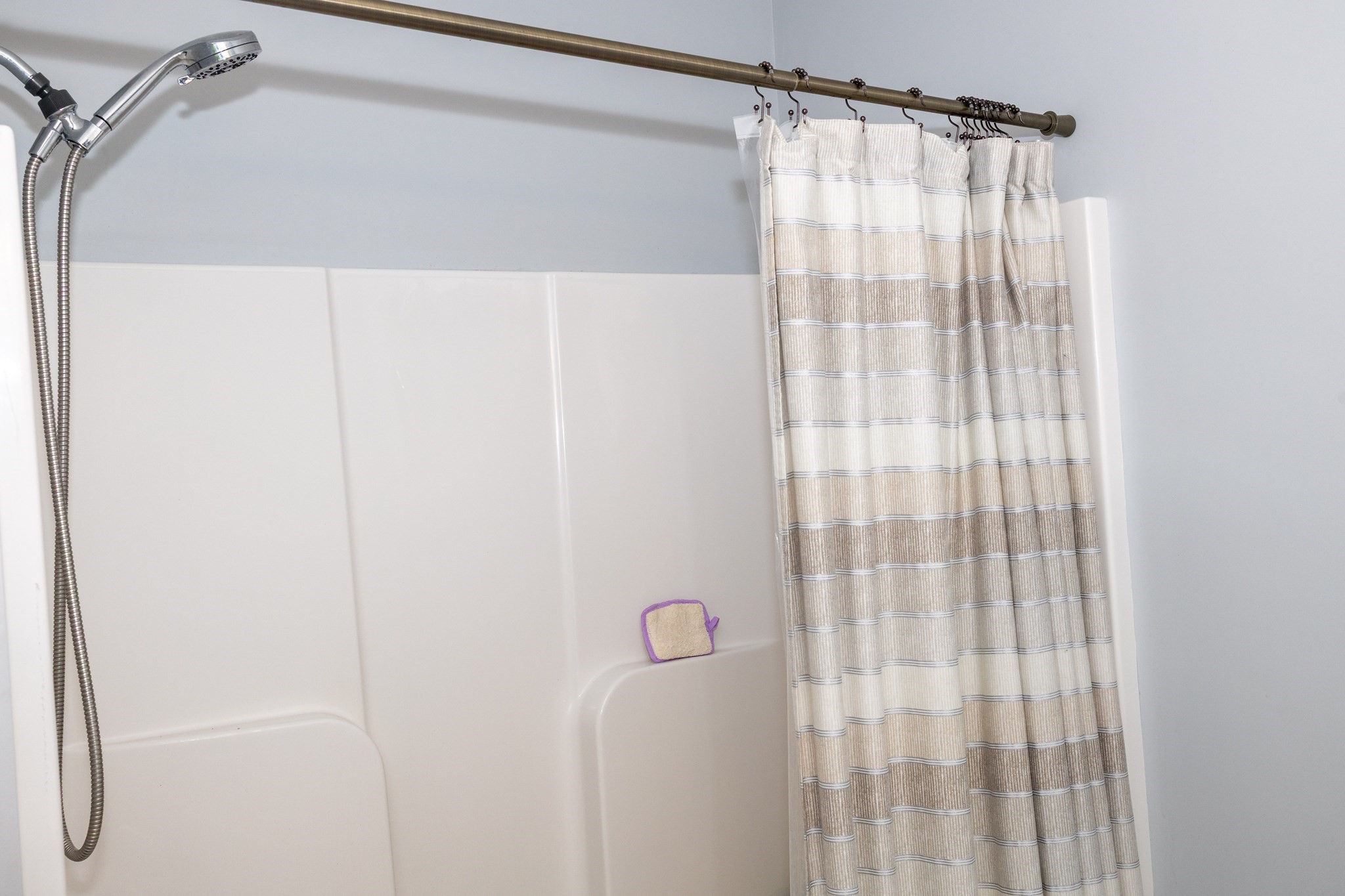 129 Quinapoxet Street, Holden, MA 01522 - Image 16