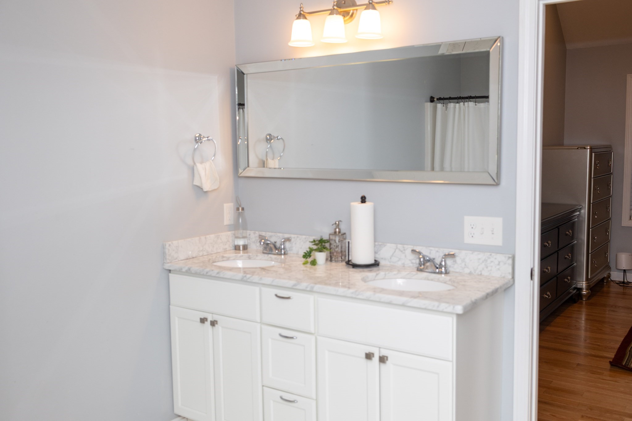 129 Quinapoxet Street, Holden, MA 01522 - Image 22