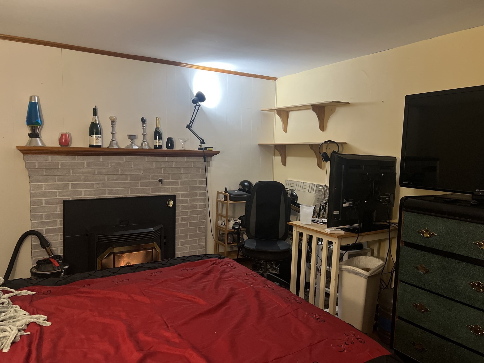 51 Exeter St, Fitchburg, MA 01420 - Image 10