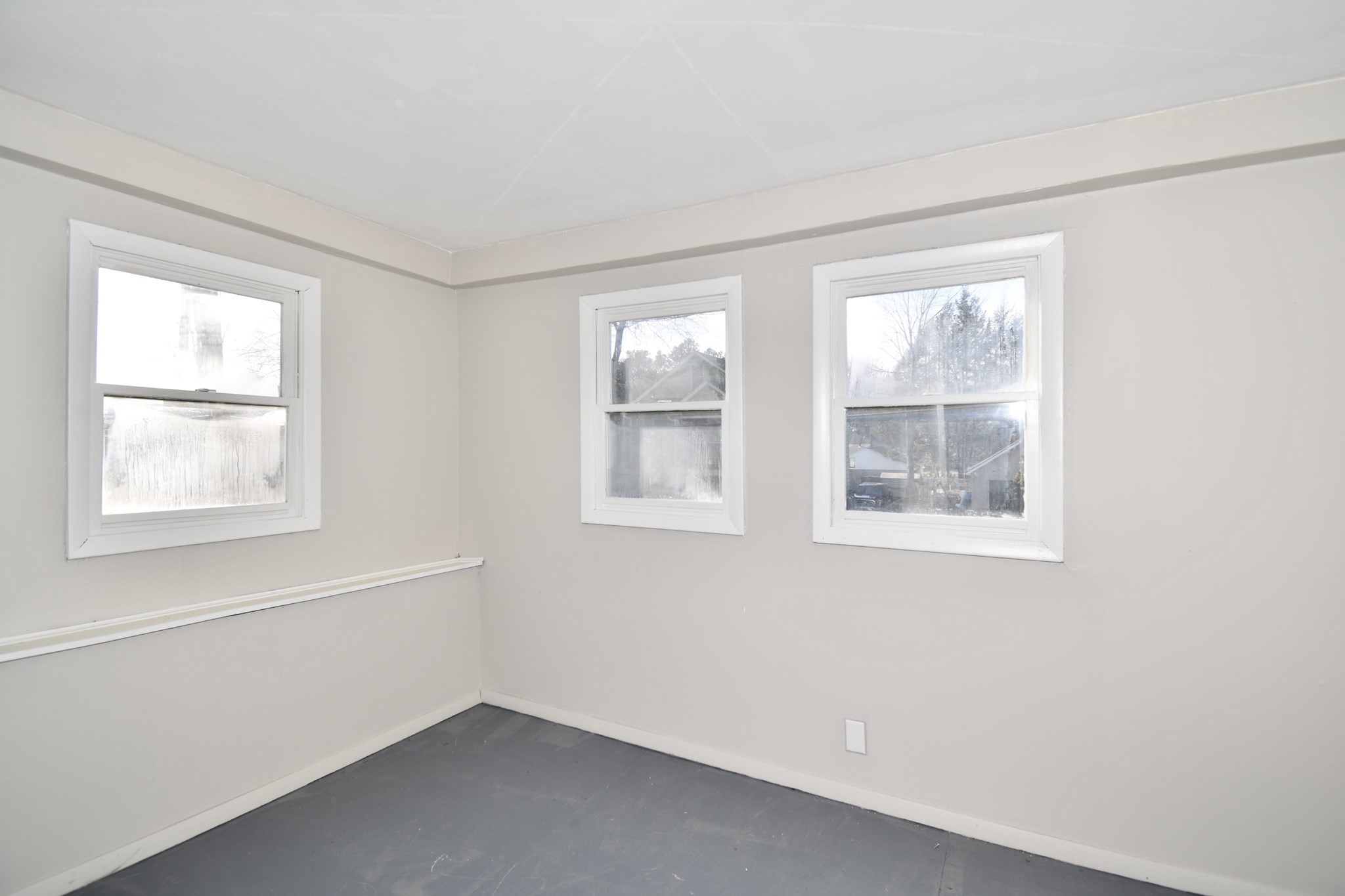 51 Eloise St, Springfield, MA 01118 - Image 12