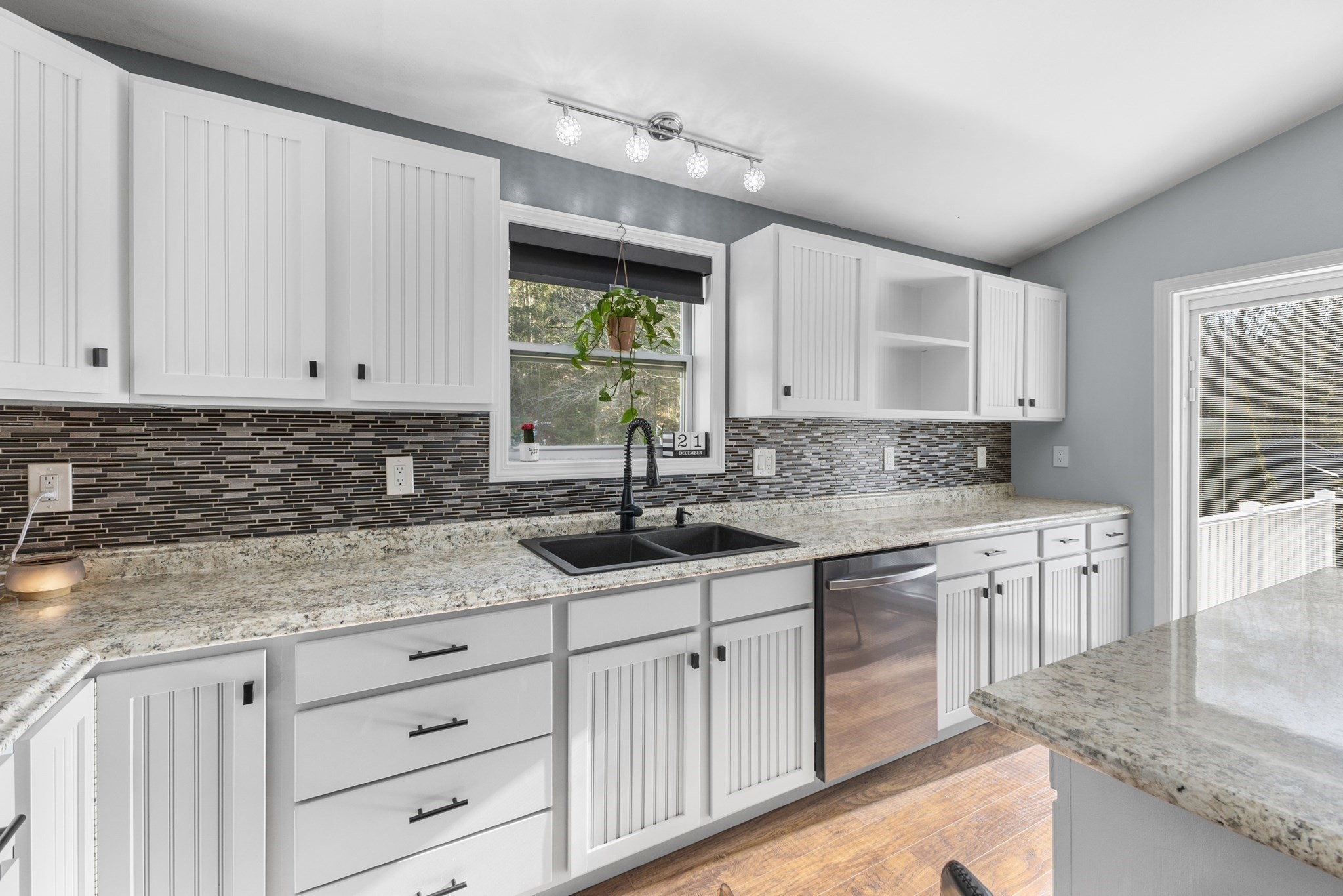 713 W Royalston Rd, Athol, MA 01331 - Image 13