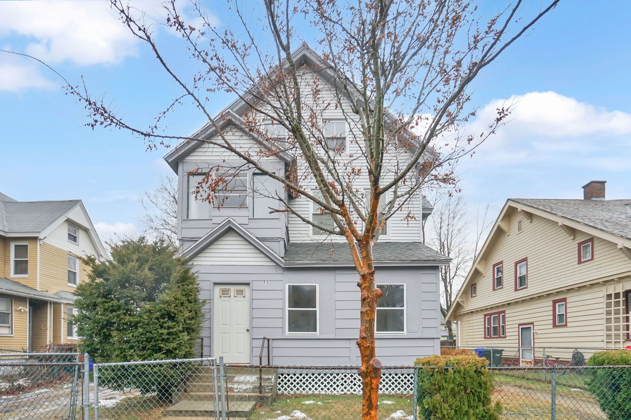 16 Amherst, Springfield, MA 01109 - Image 2