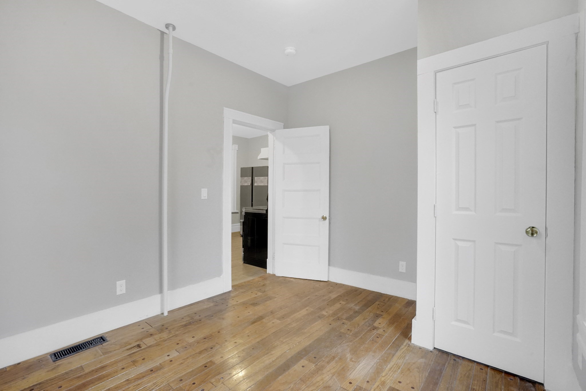 16 Amherst, Springfield, MA 01109 - Image 11