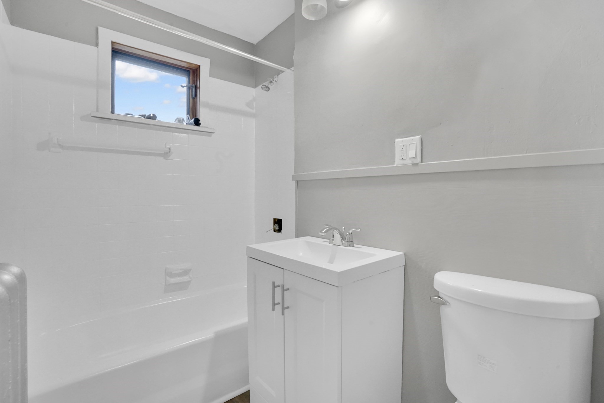 16 Amherst, Springfield, MA 01109 - Image 23