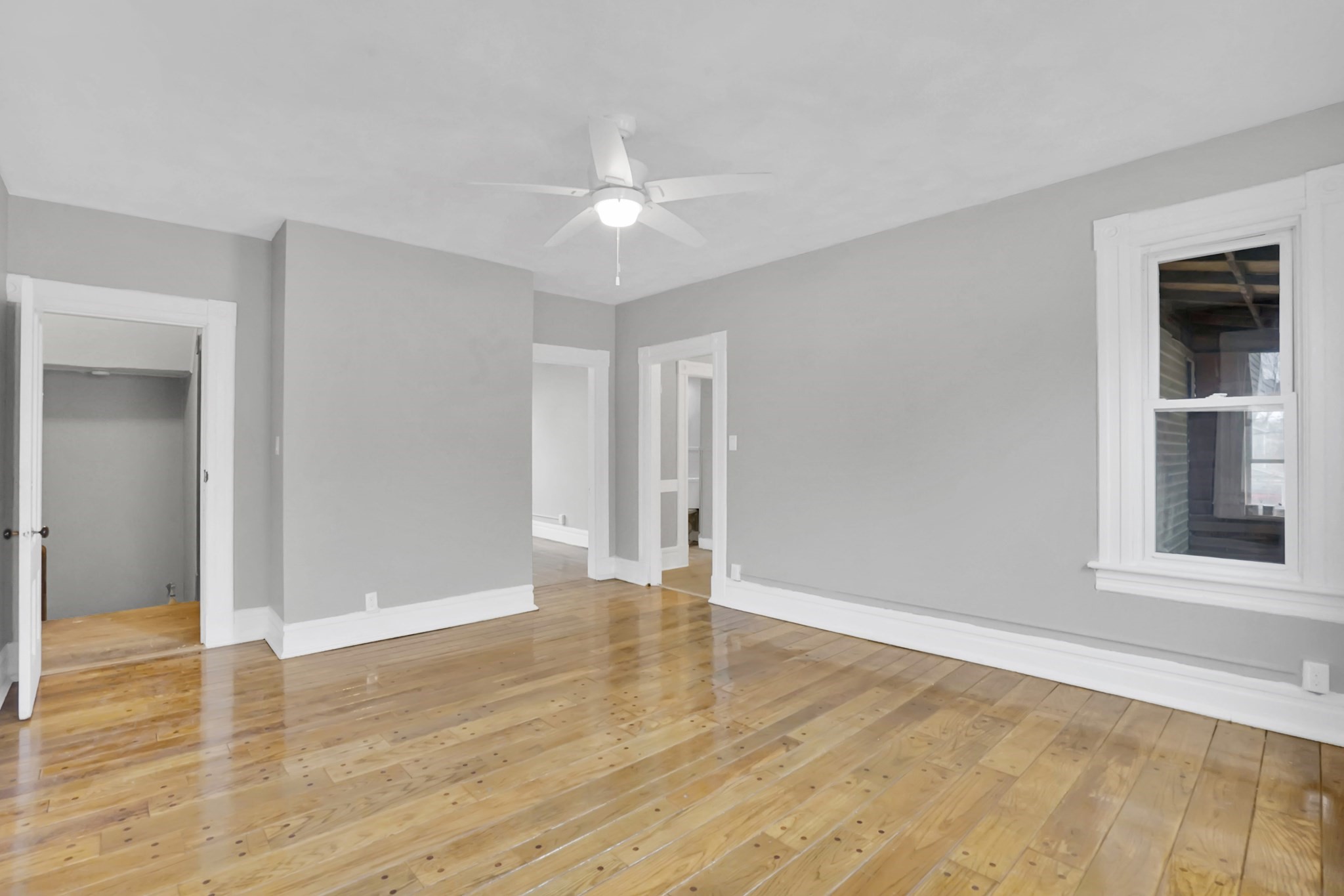 16 Amherst, Springfield, MA 01109 - Image 32